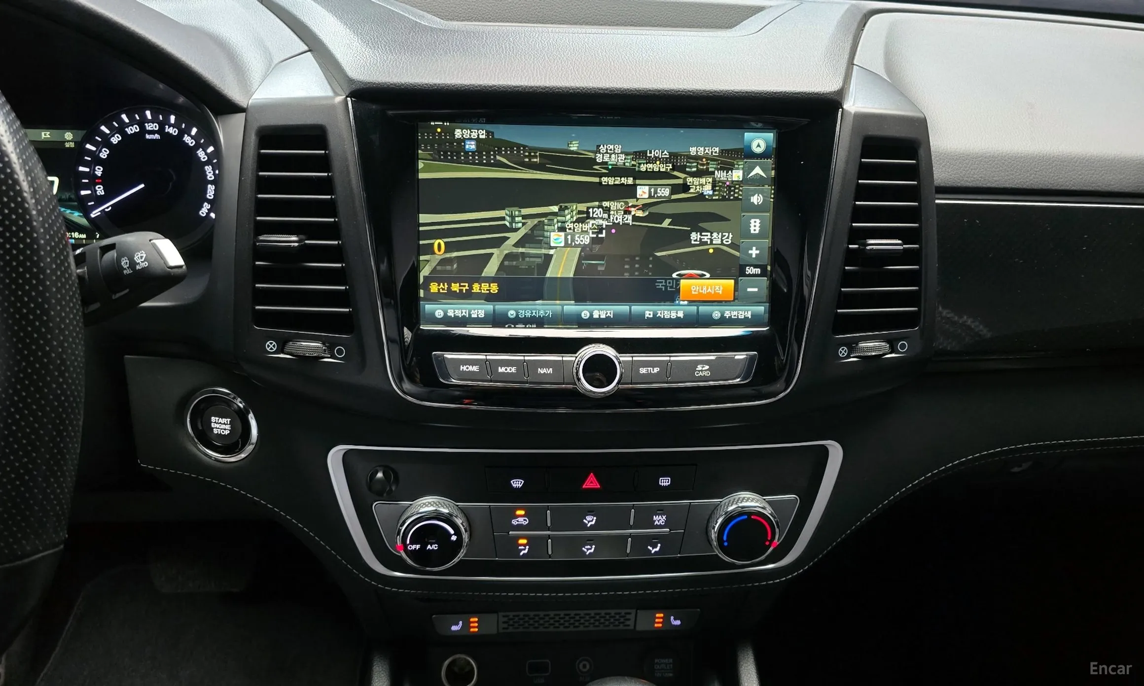 KG Mobility (SsangYong) Rexton Sports превью 15