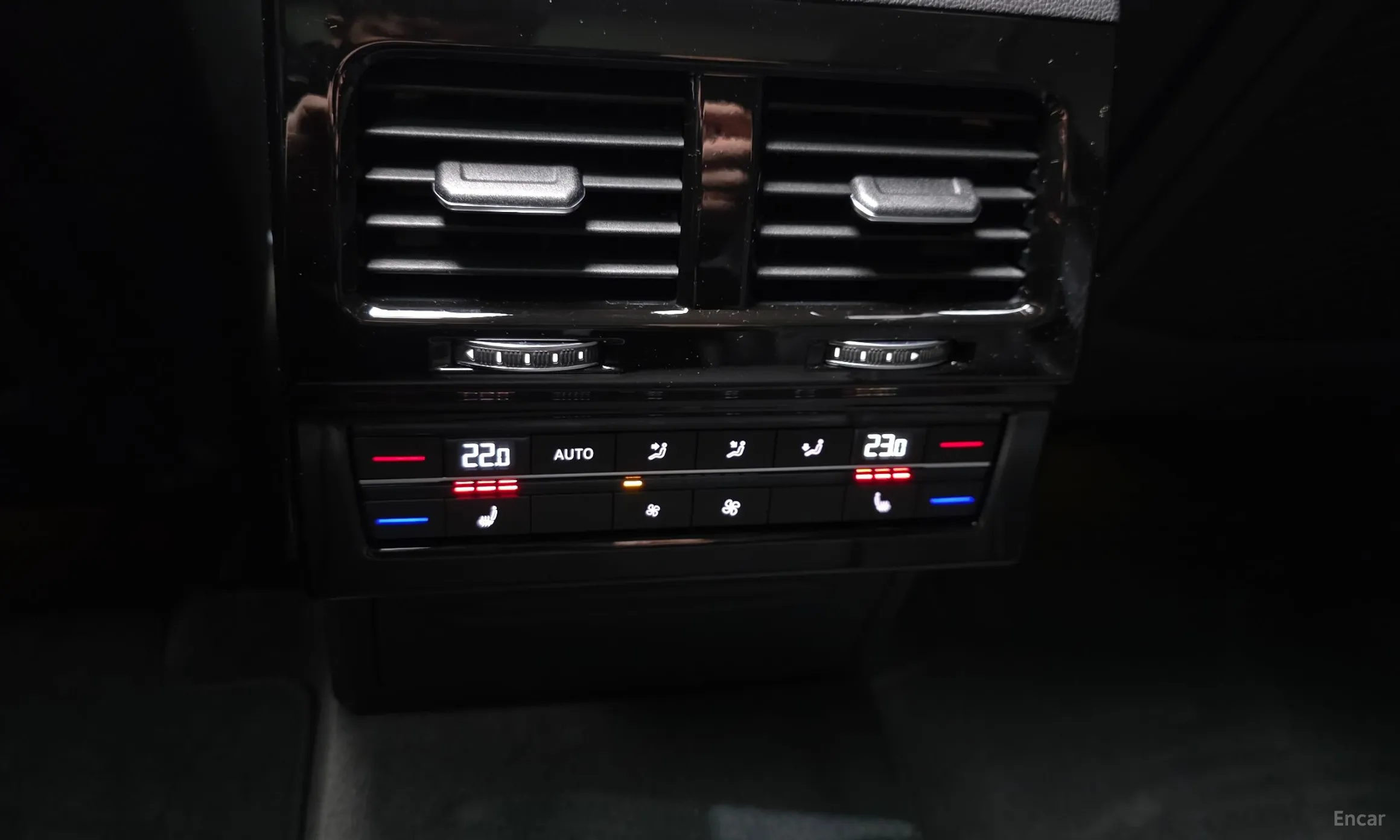 Volkswagen Touareg 3rd Generation превью 18