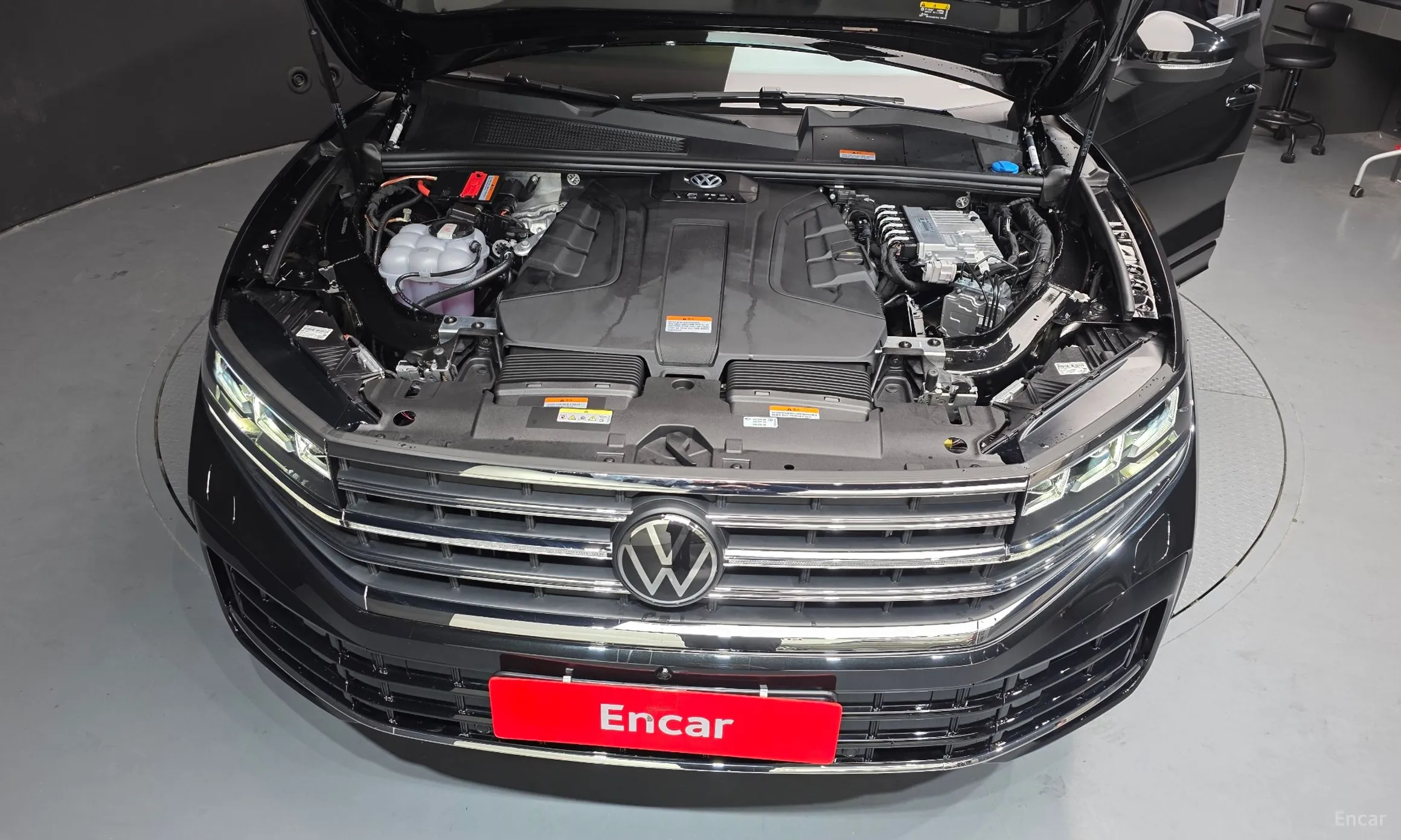 Volkswagen Touareg 3rd Generation превью 6