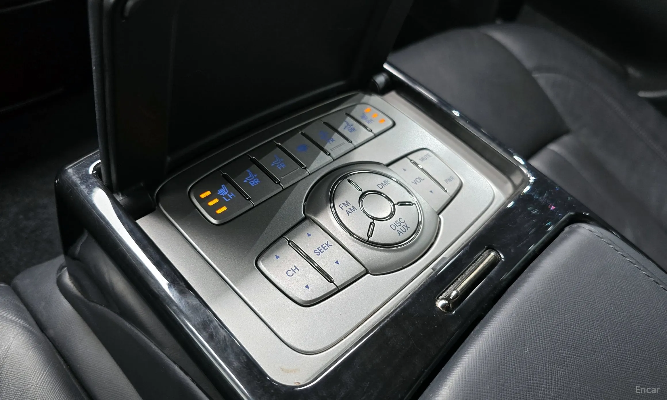 Hyundai Genesis превью 16