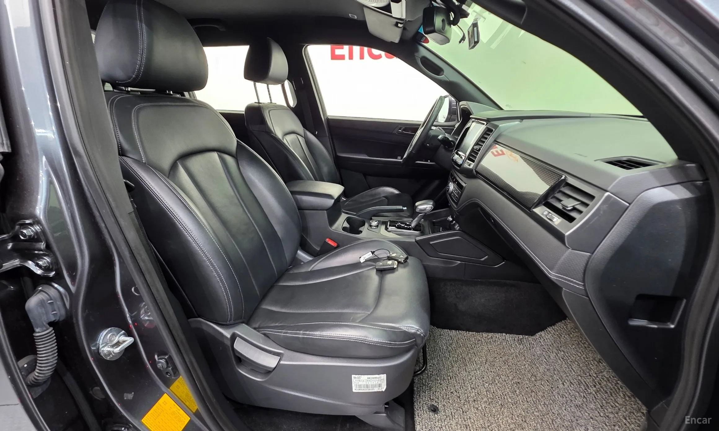 KG Mobility (SsangYong) Rexton Sports превью 10