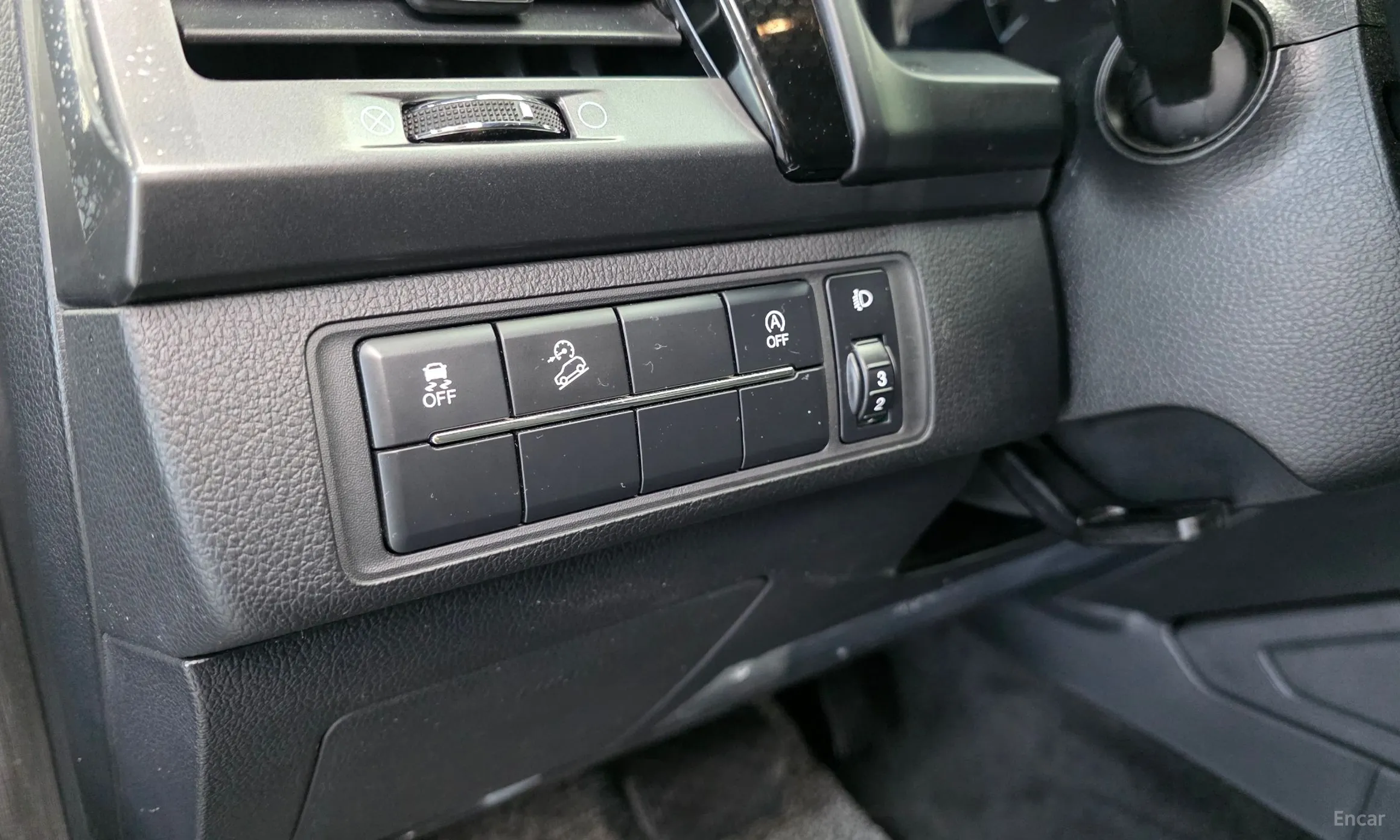 KG Mobility (SsangYong) Rexton Sports превью 13
