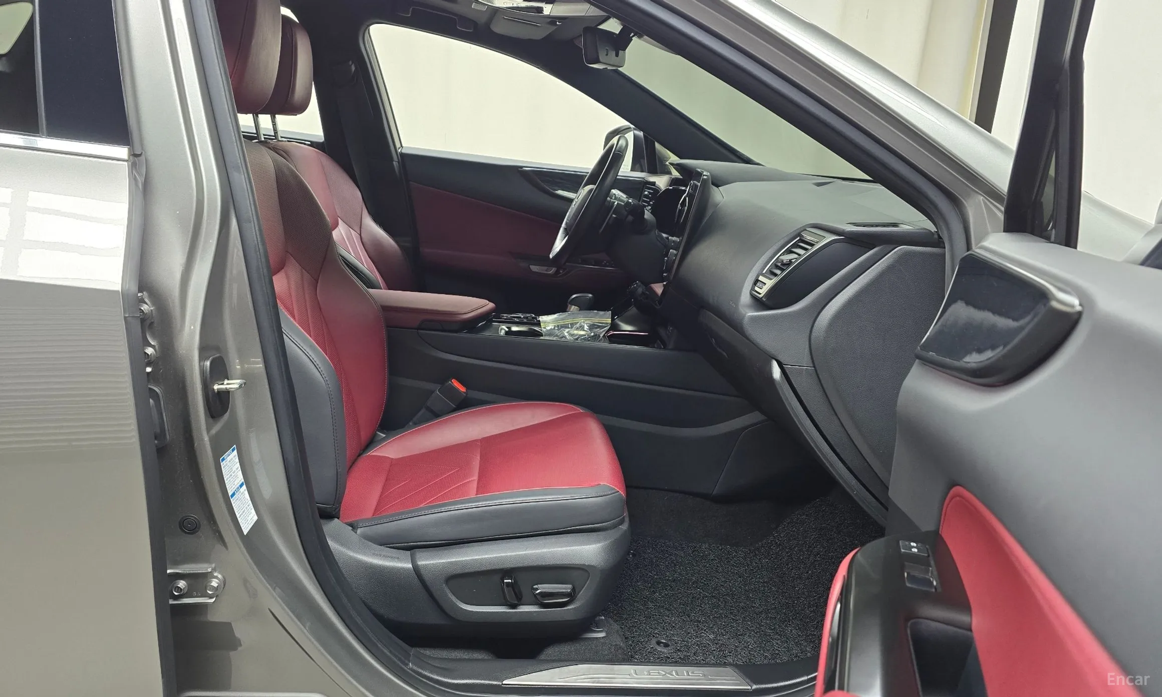 Lexus NX350h Gen 2 превью 11