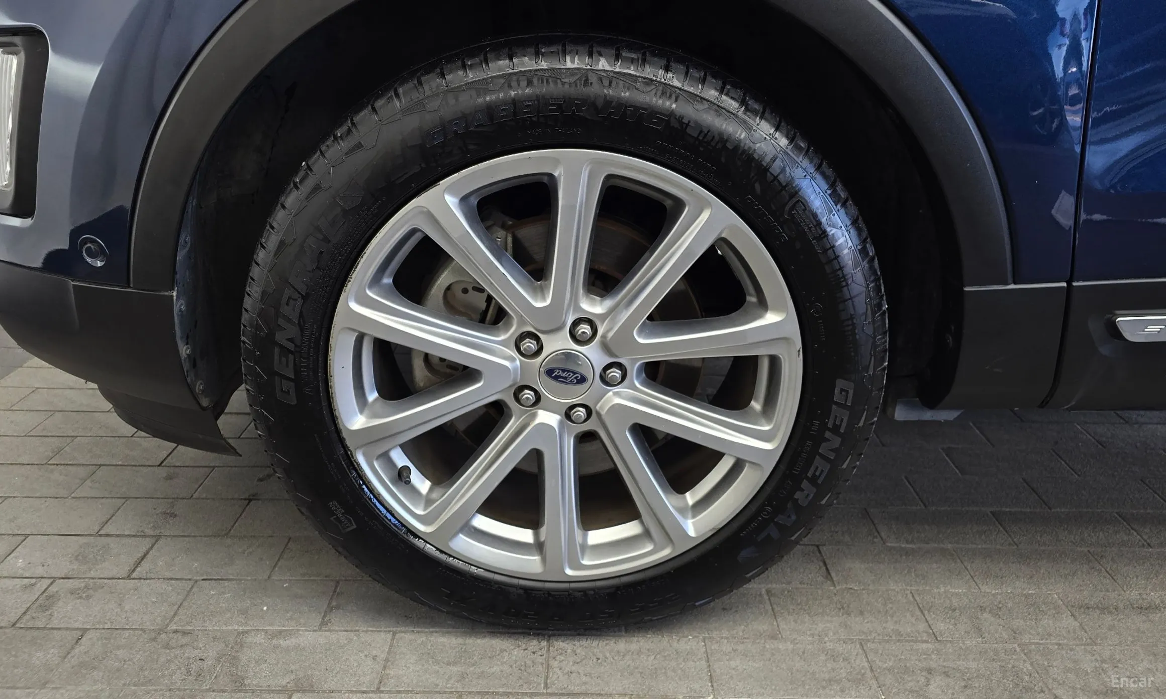 Ford Explorer превью 5