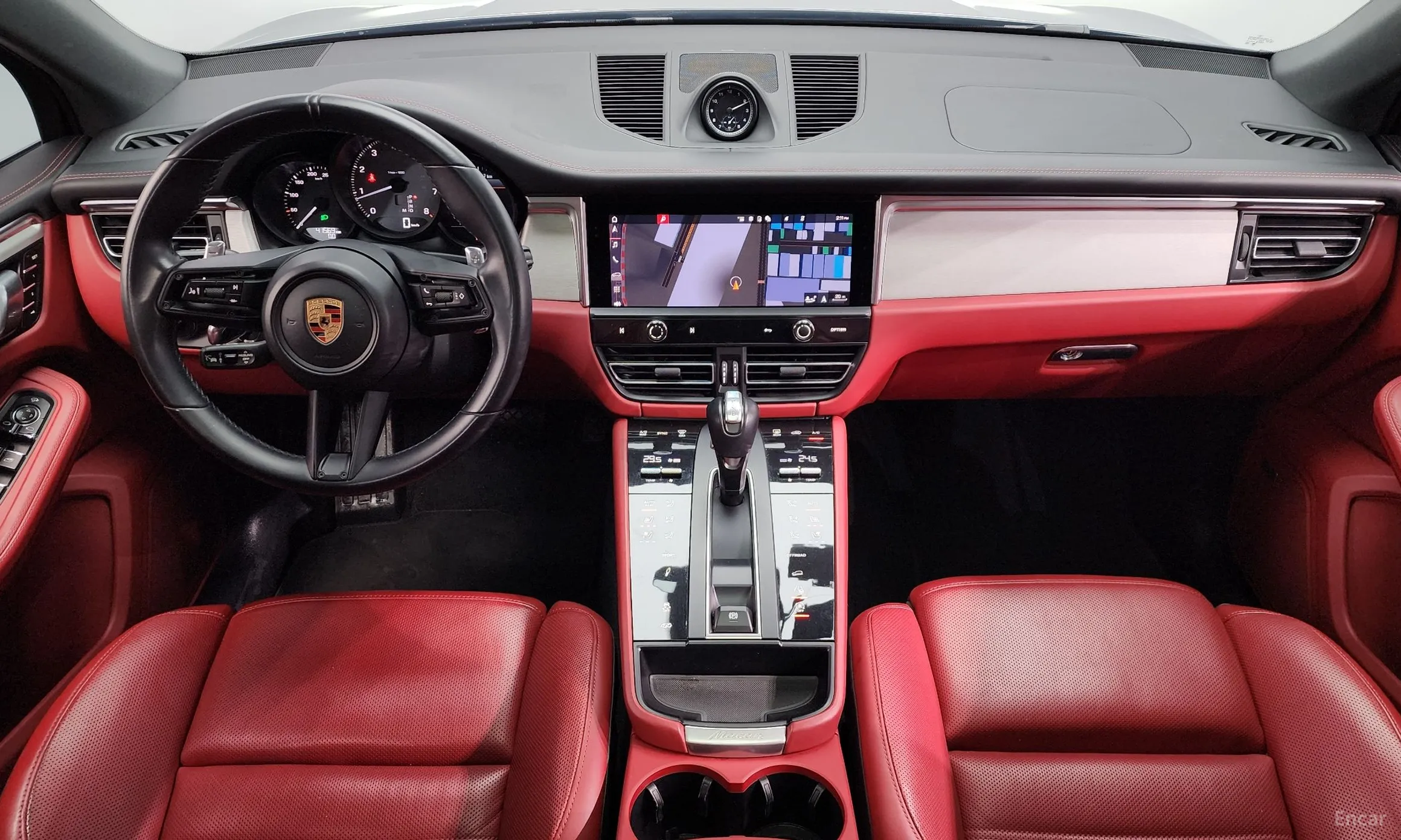 Porsche Macan превью 7