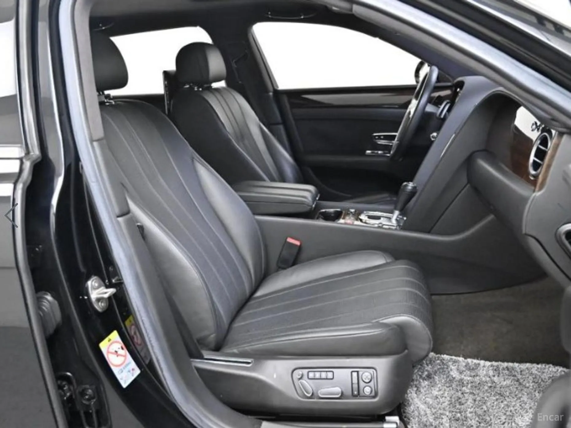 Bentley Flying Spur 2nd Generation превью 10
