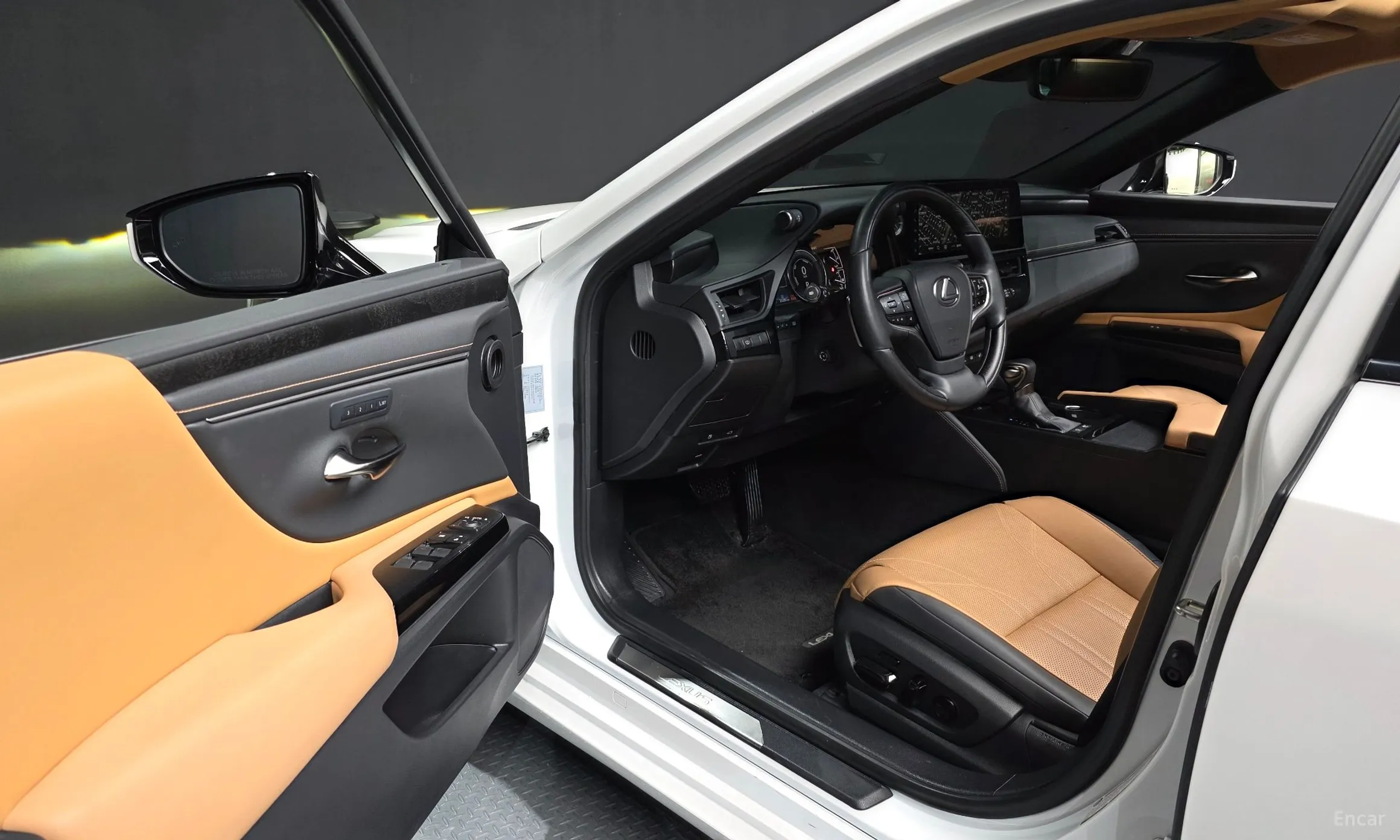 Lexus ES300h 7th Generation превью 10