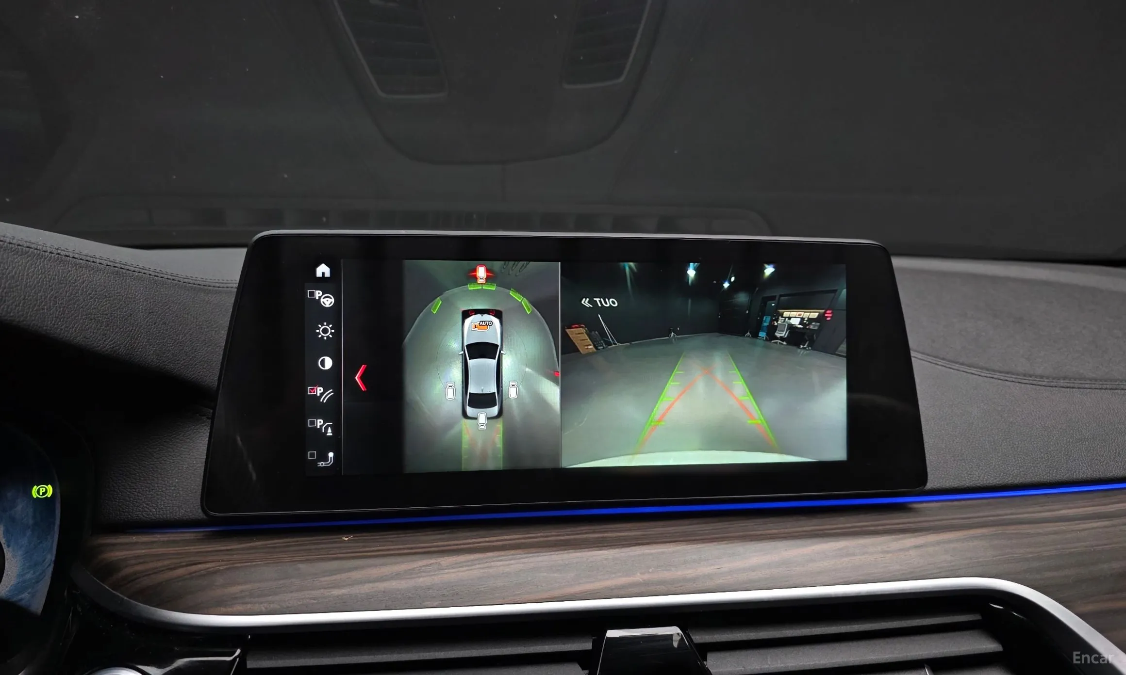 BMW 5 Series (G30) превью 14