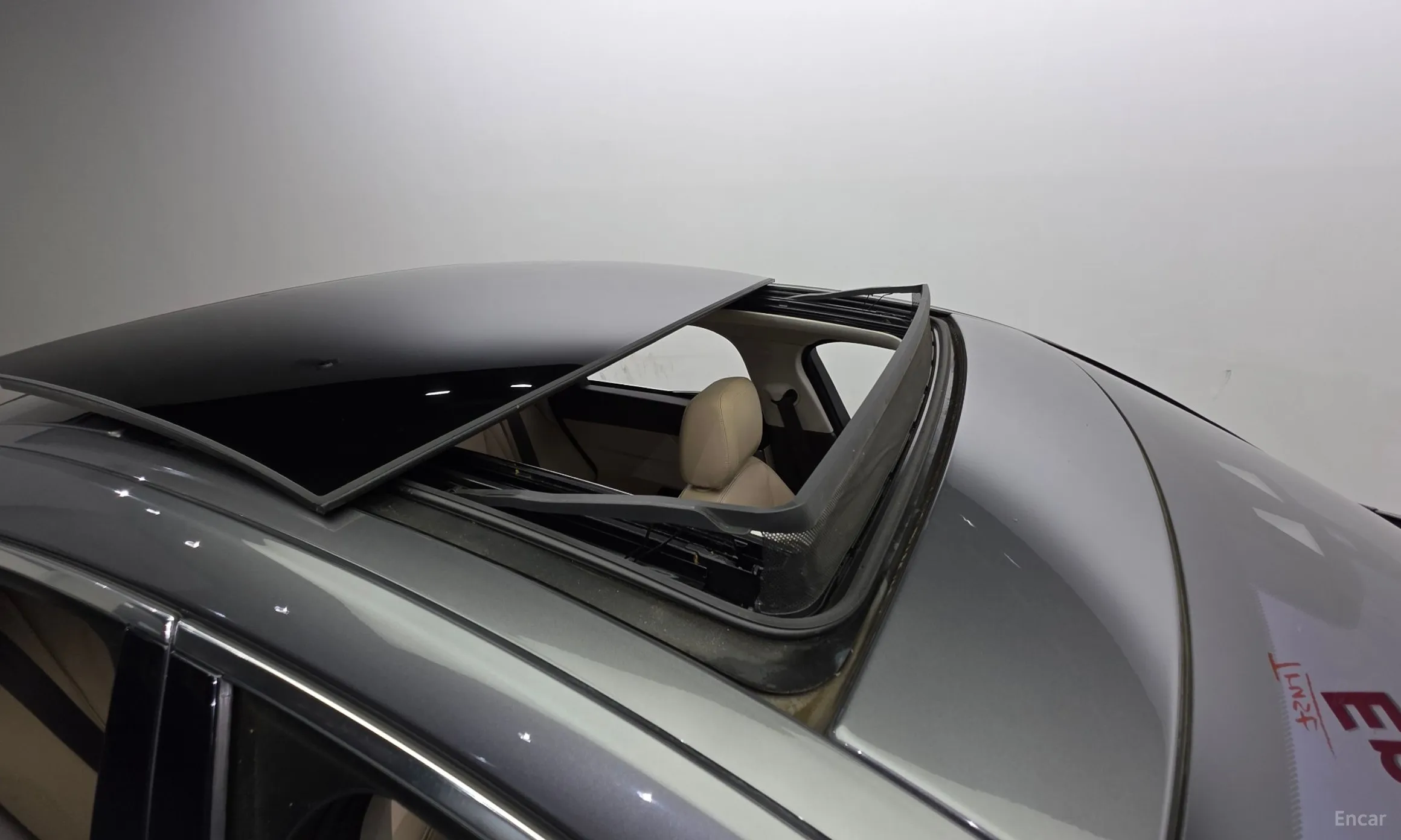 Jaguar XF (x260) превью 12
