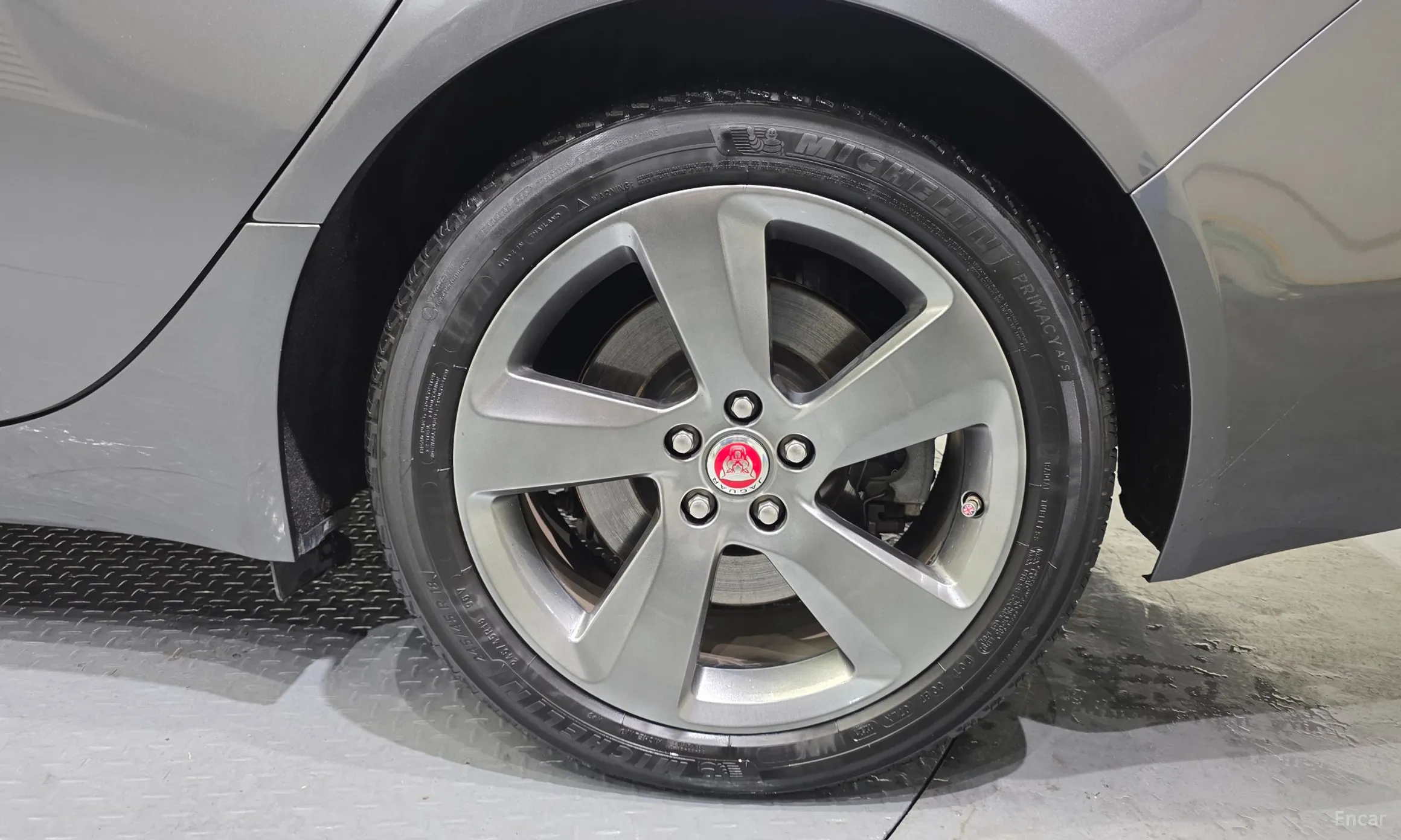 Jaguar XF (x260) превью 5
