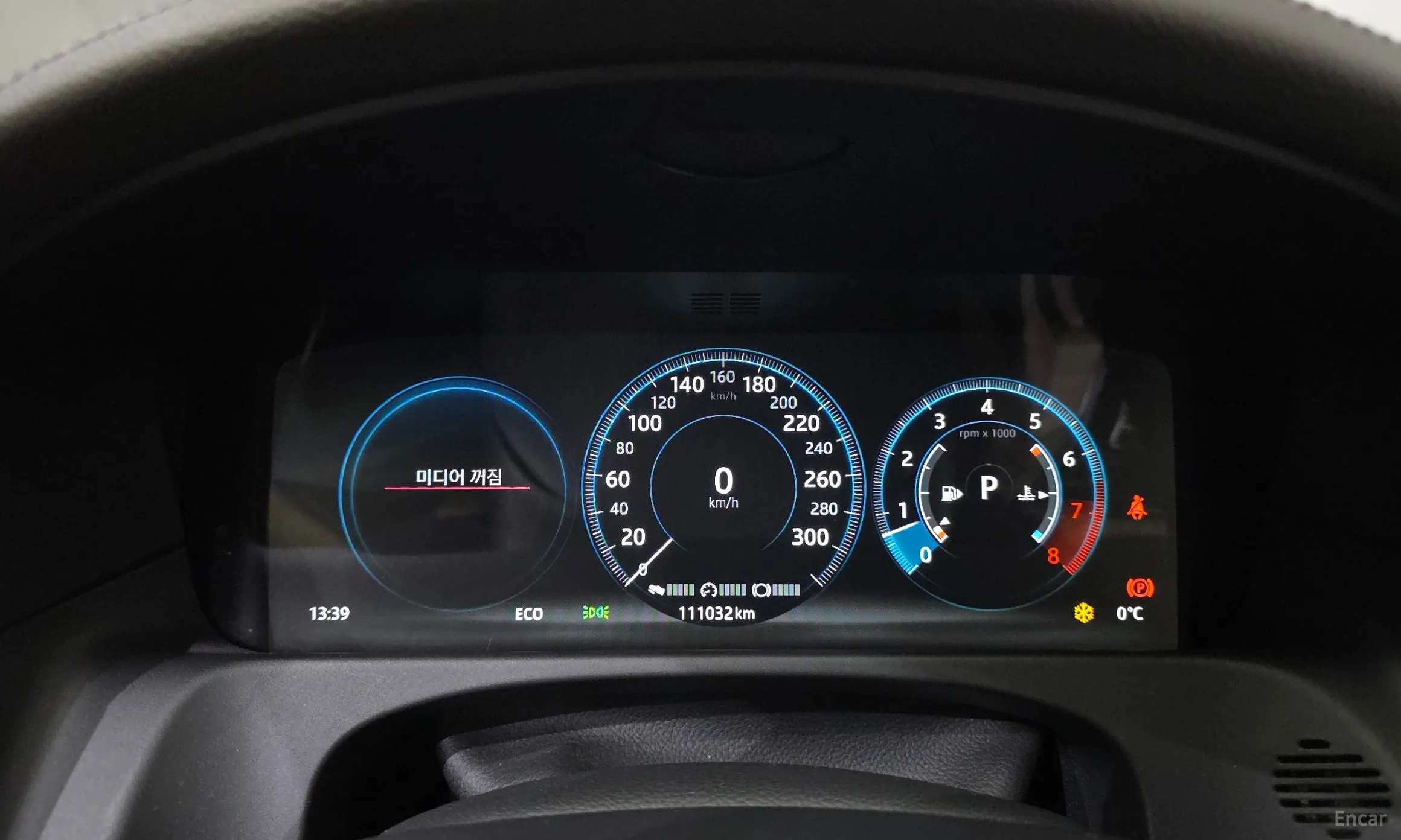 Jaguar XF (x260) превью 8