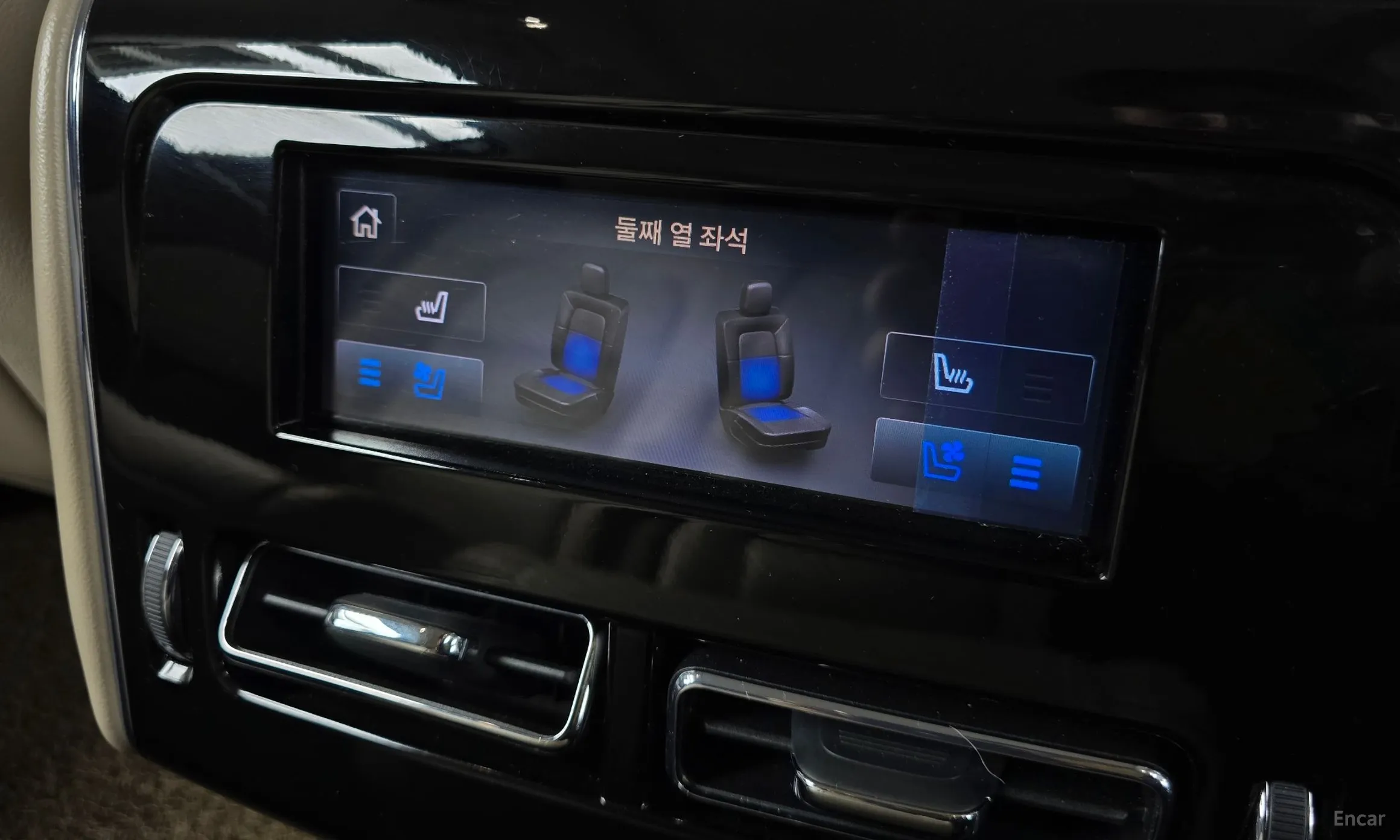 Lincoln Aviator 2nd Generation превью 19