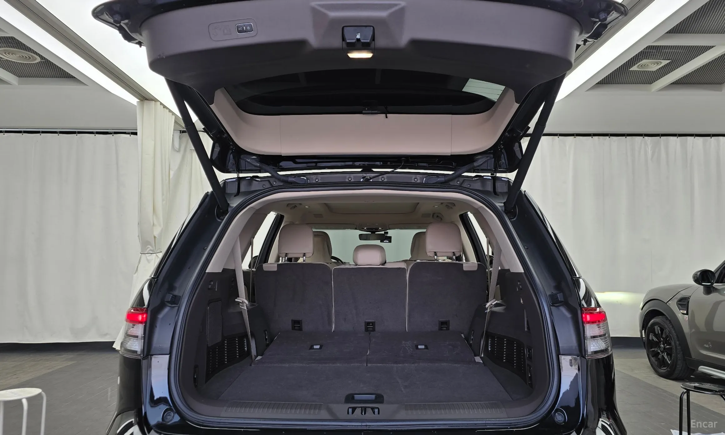 Lincoln Aviator 2nd Generation превью 20