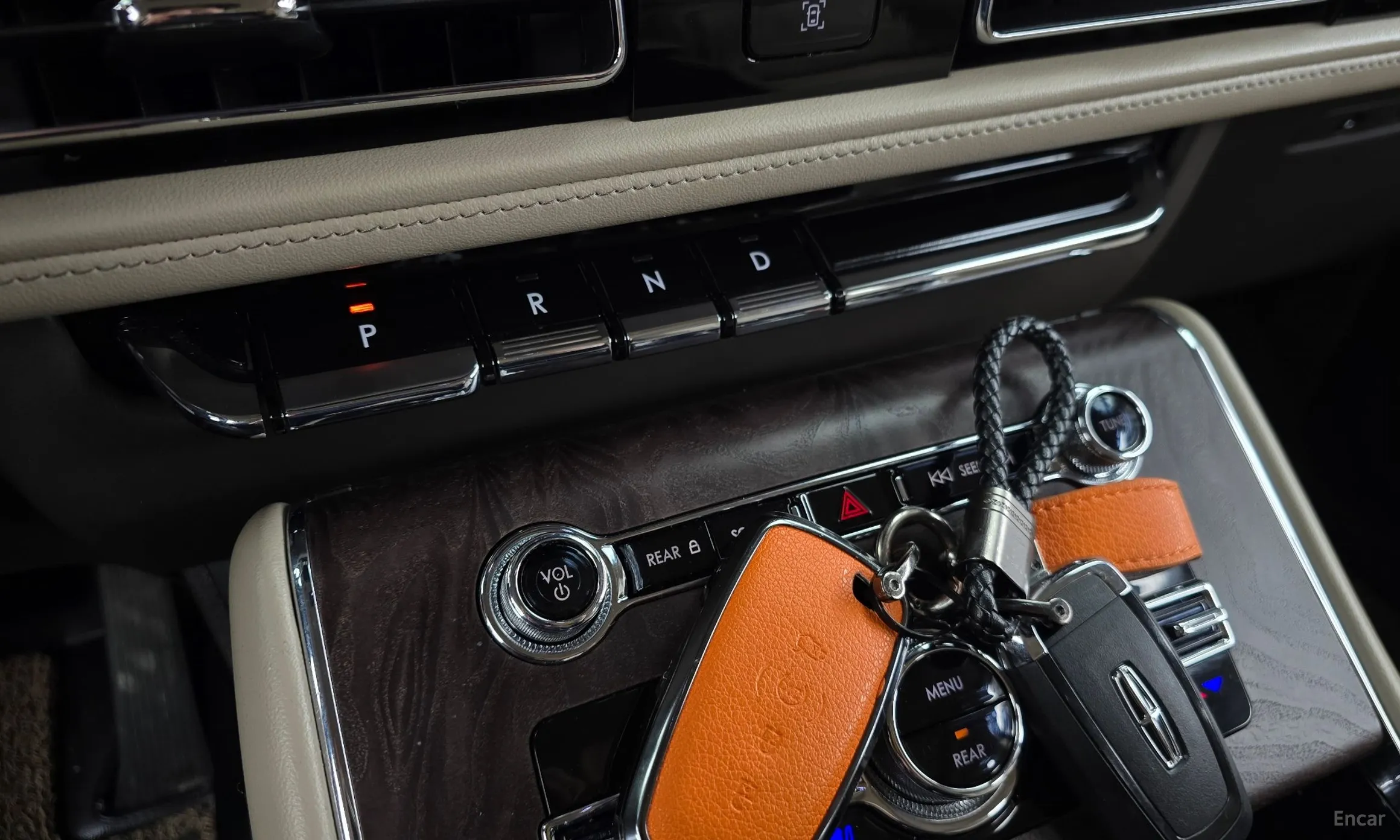 Lincoln Aviator 2nd Generation превью 9