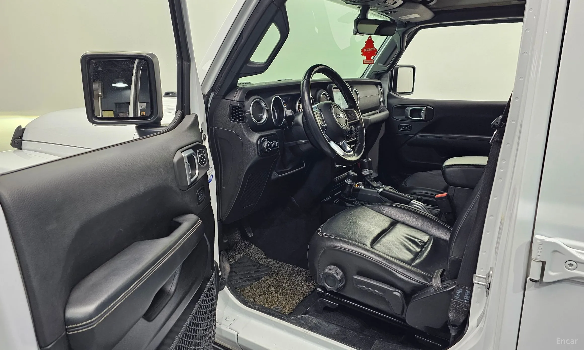 Jeep Wrangler (JL) превью 10