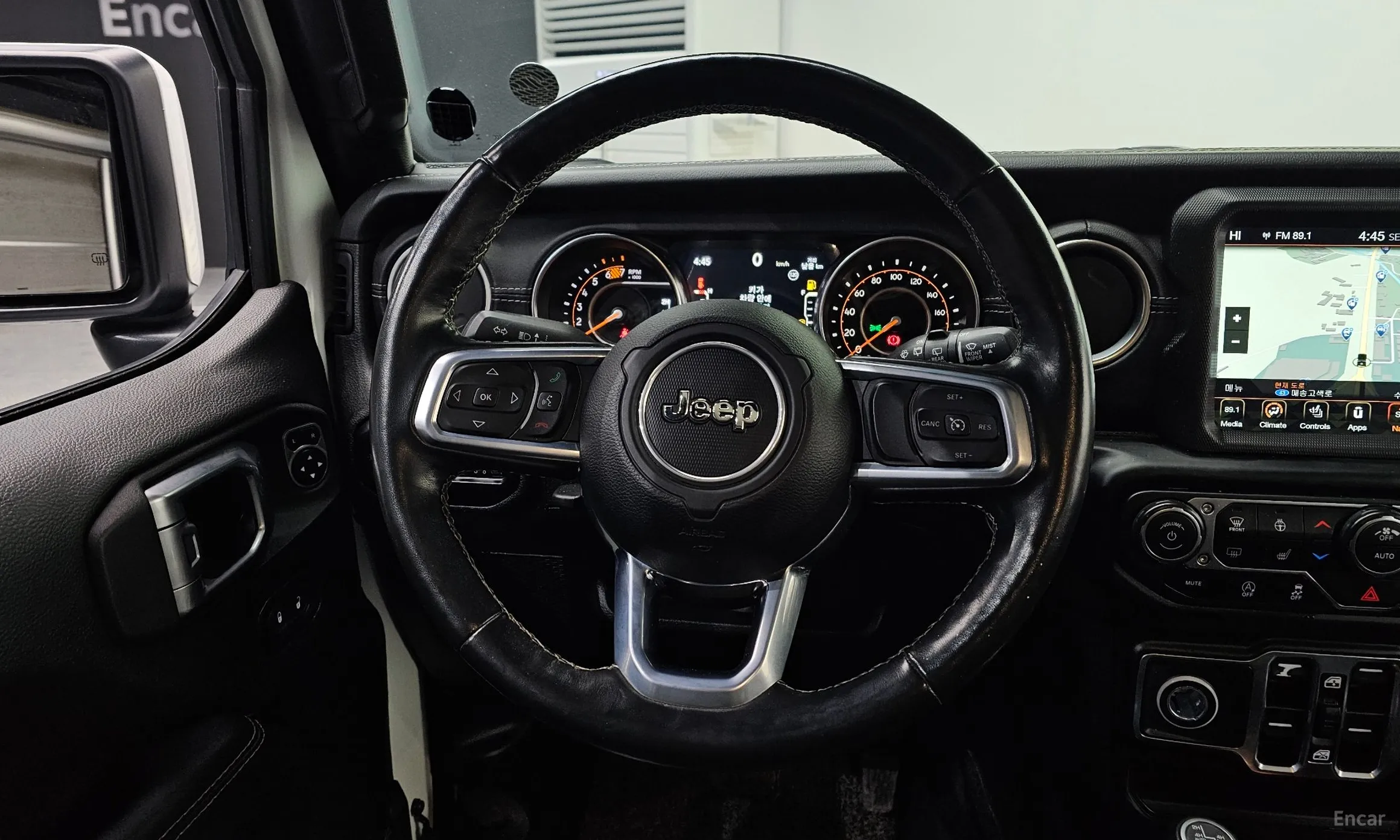 Jeep Wrangler (JL) превью 13