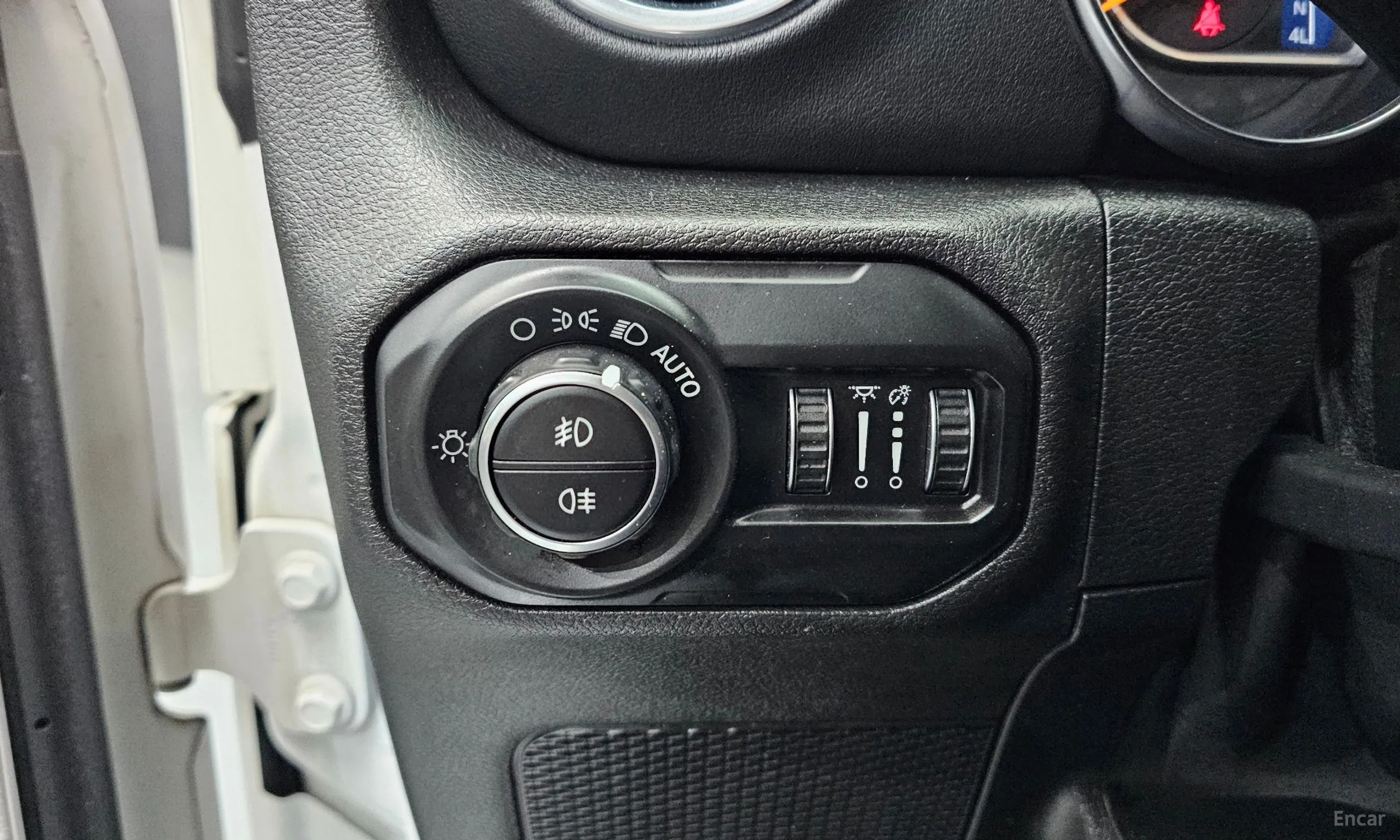 Jeep Wrangler (JL) превью 18