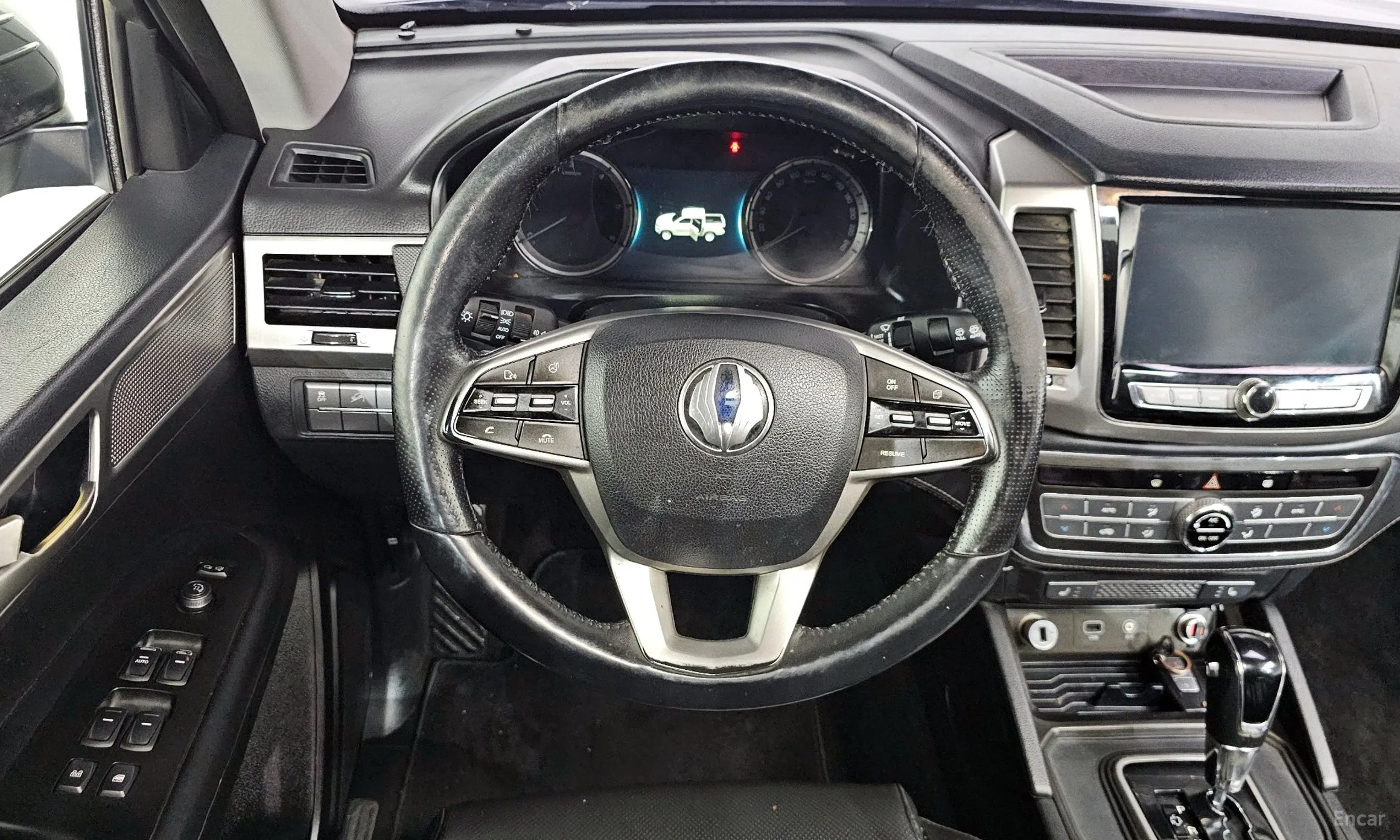 KG Mobility (SsangYong) Rexton Sports превью 13