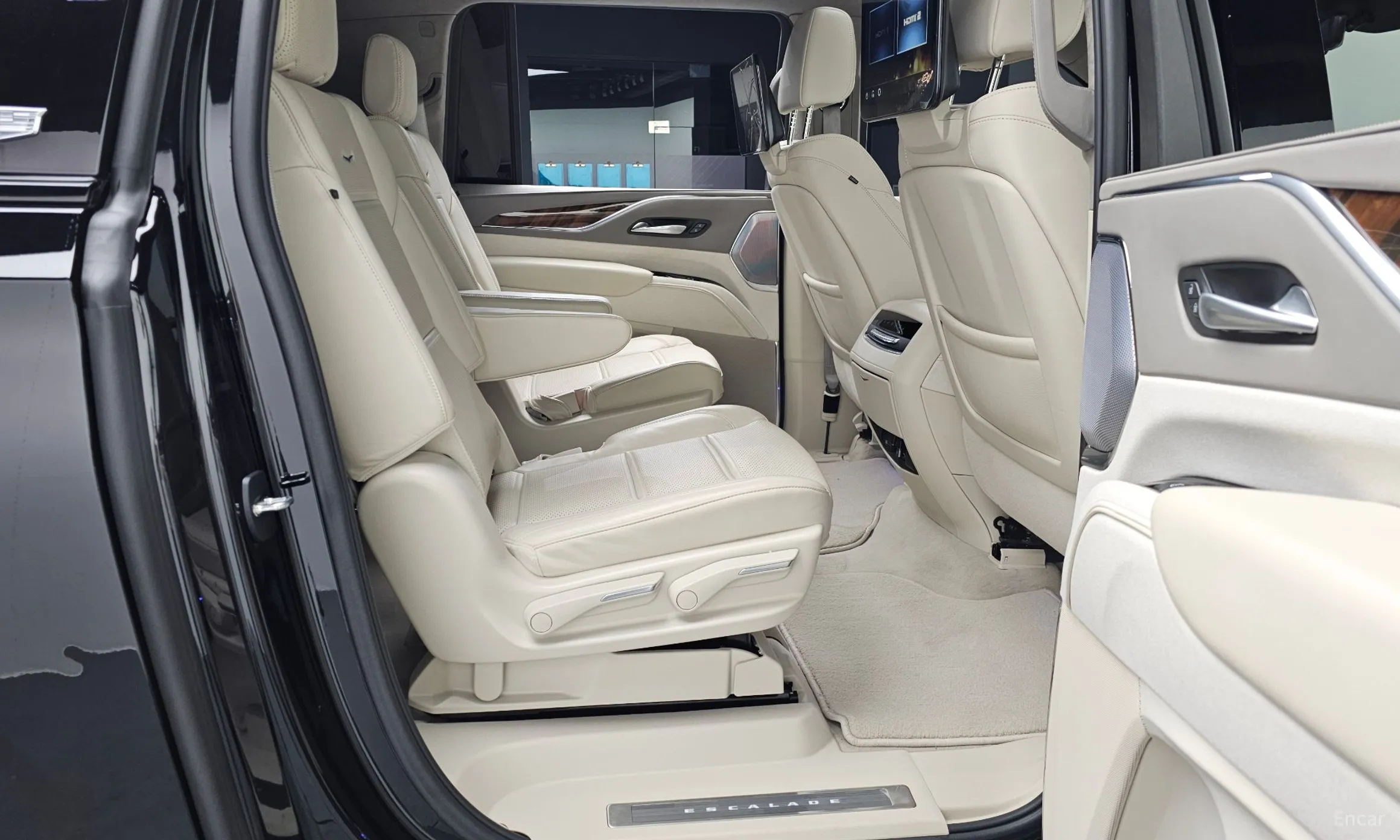 Cadillac Escalade 5th Generation превью 12