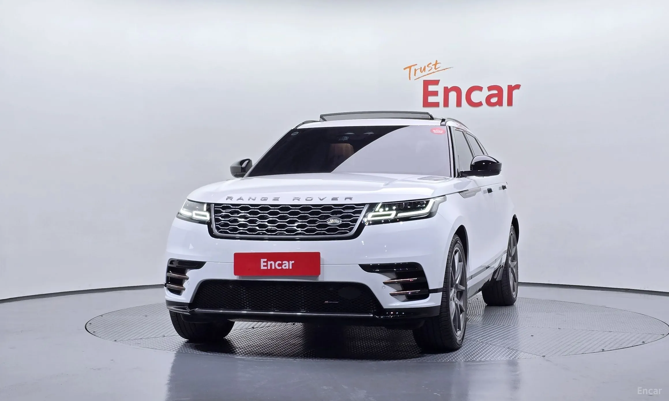 Land Rover Range Rover Bella превью 3