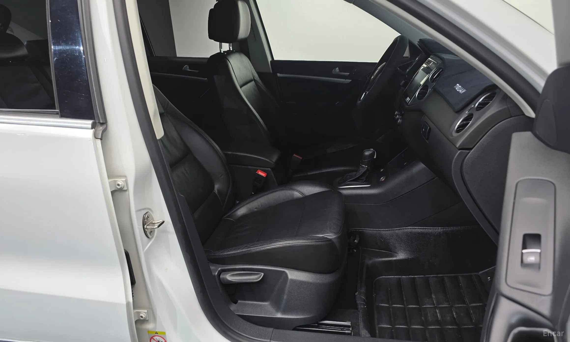 Volkswagen New Tiguan превью 11