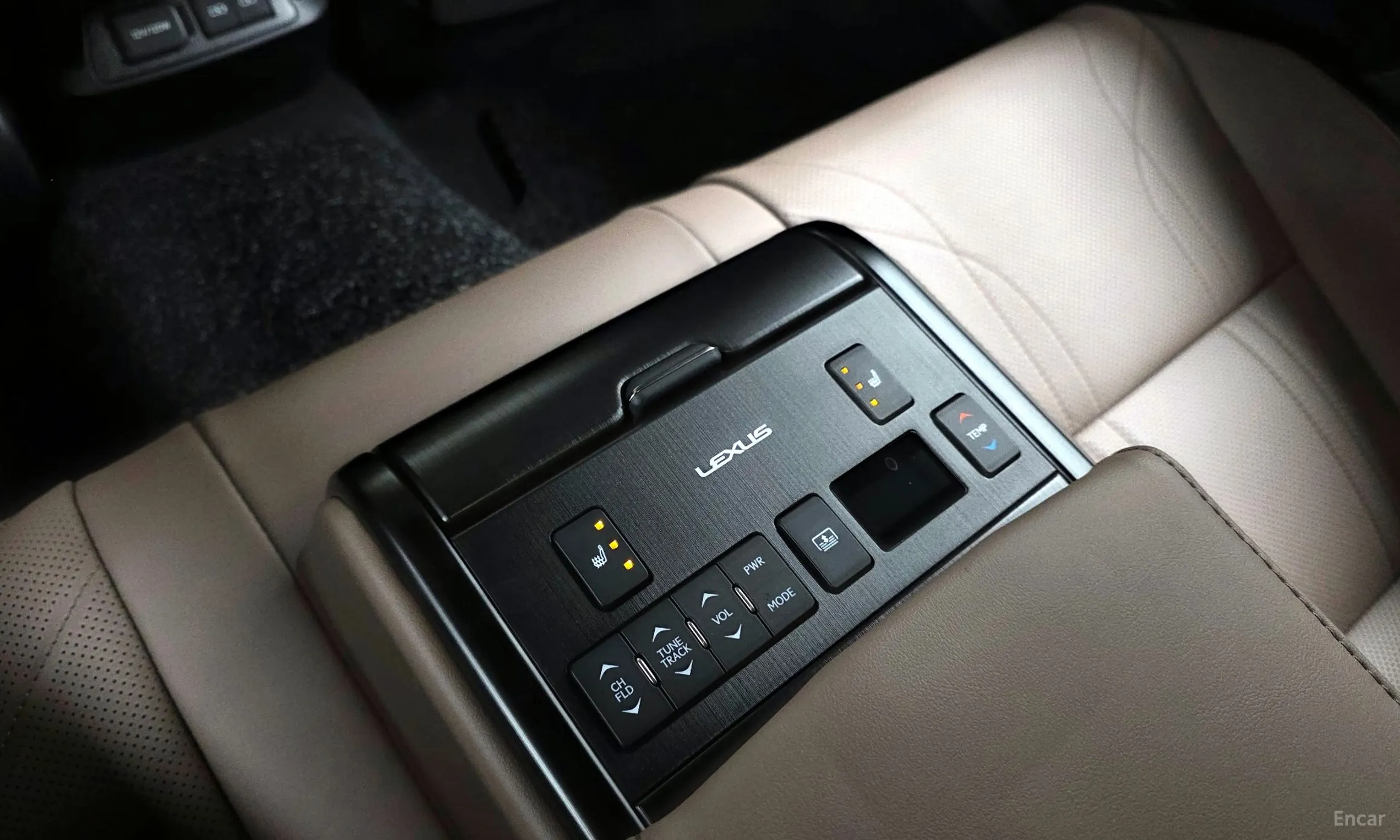 Lexus ES300h 7th Generation превью 18