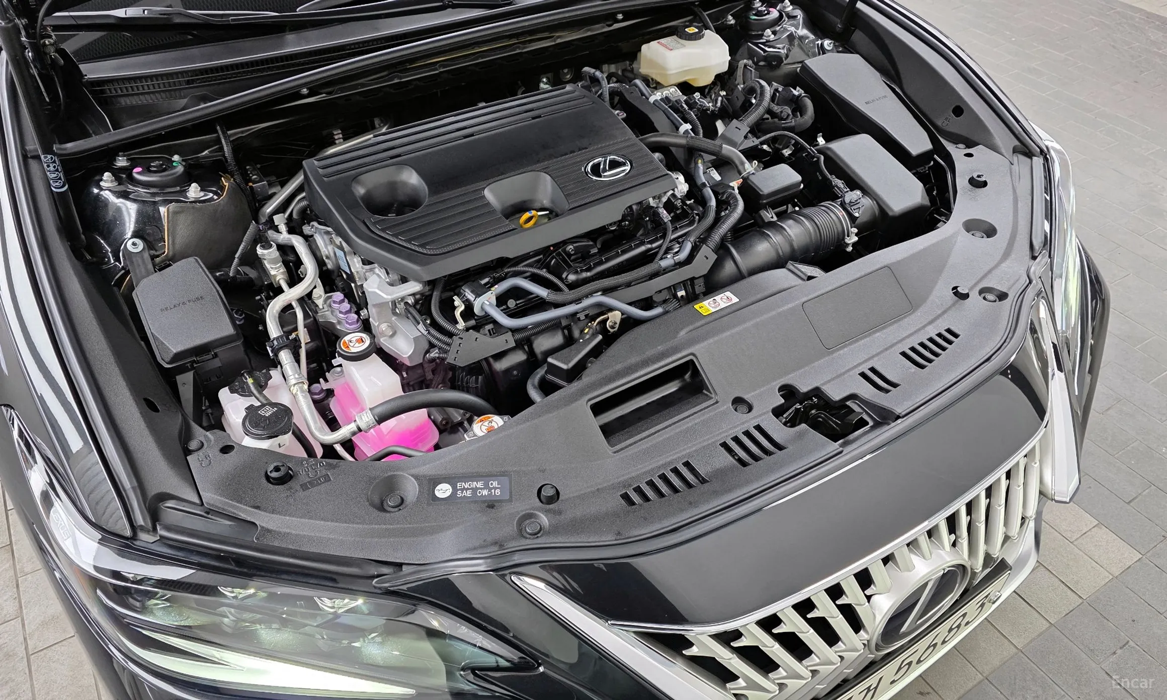 Lexus ES300h 7th Generation превью 6