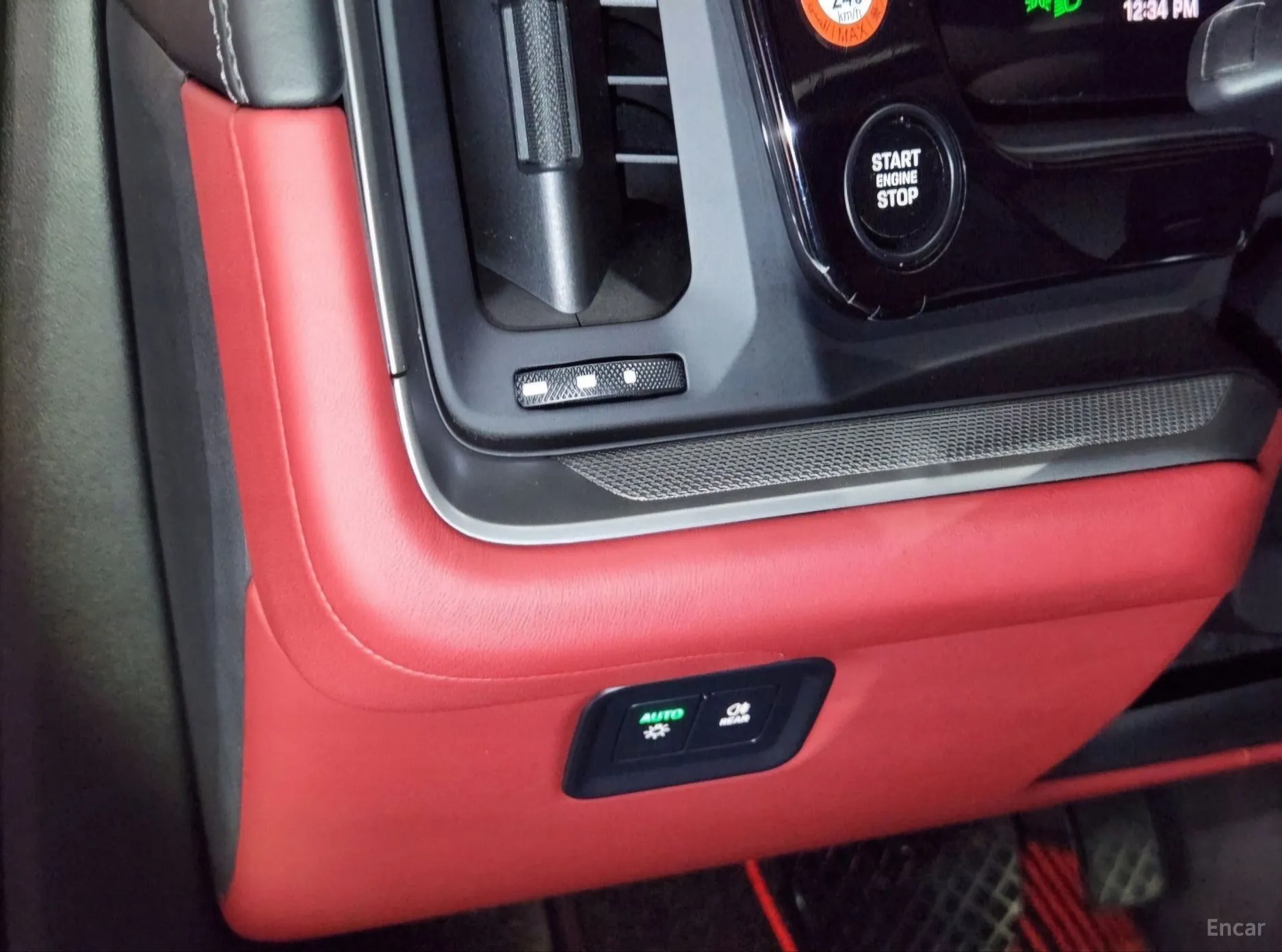 Porsche Cayenne (PO536) превью 18