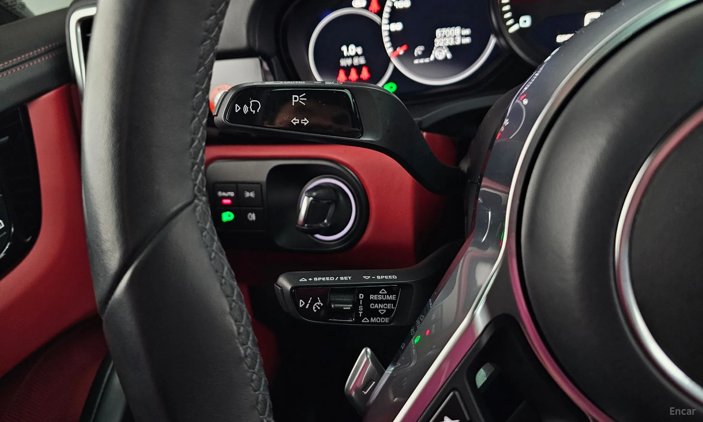 Porsche Cayenne (PO536) превью 14