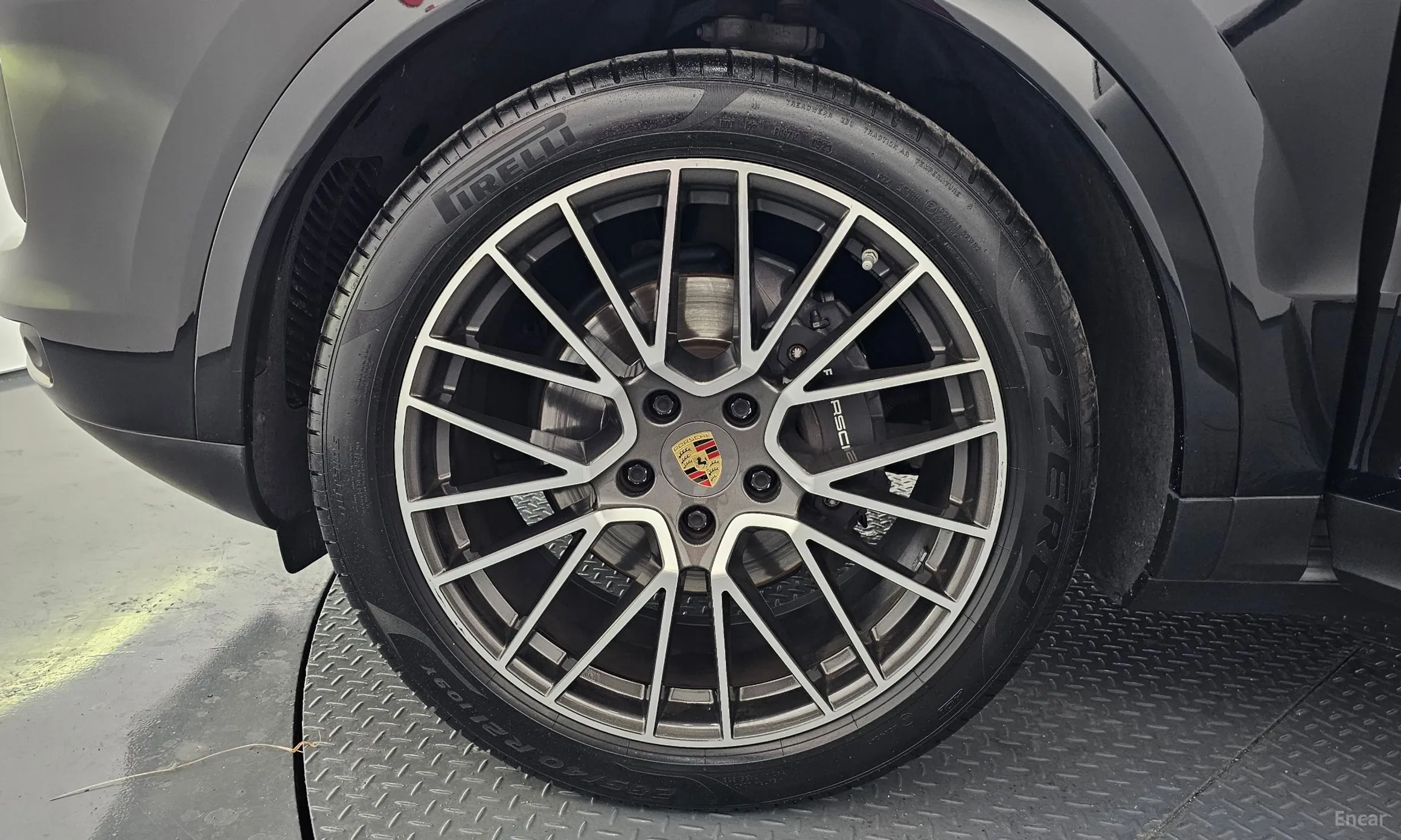Porsche Cayenne (PO536) превью 5
