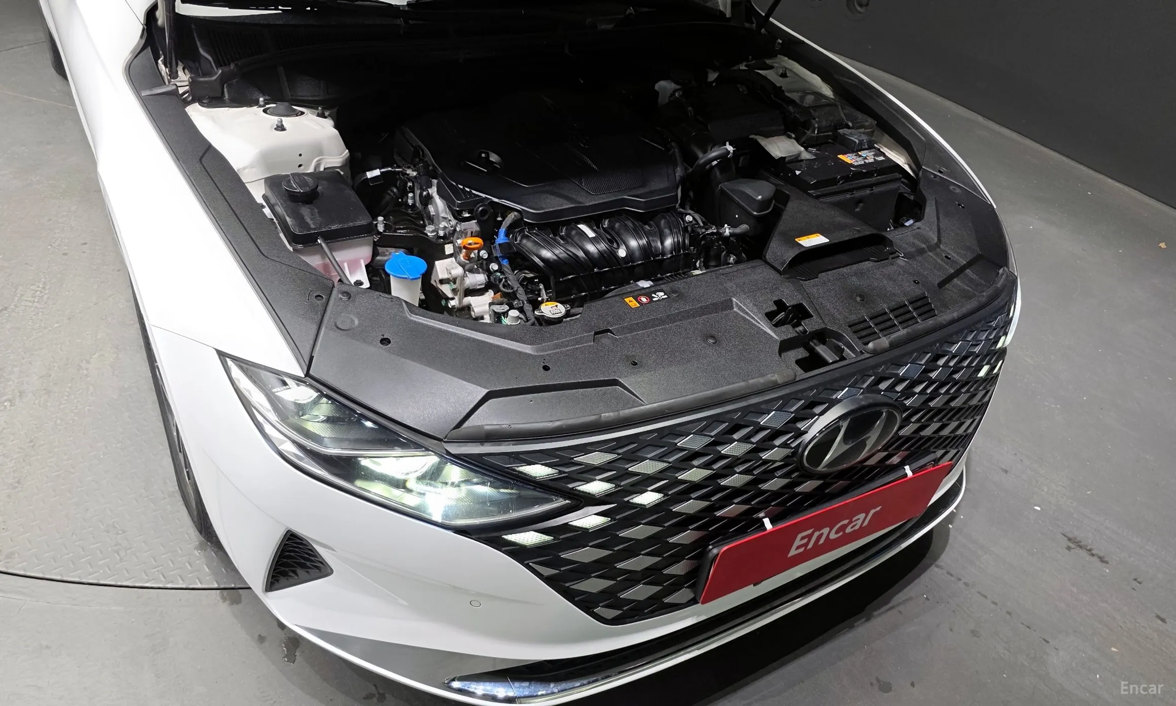 Hyundai Grandeur IG превью 6