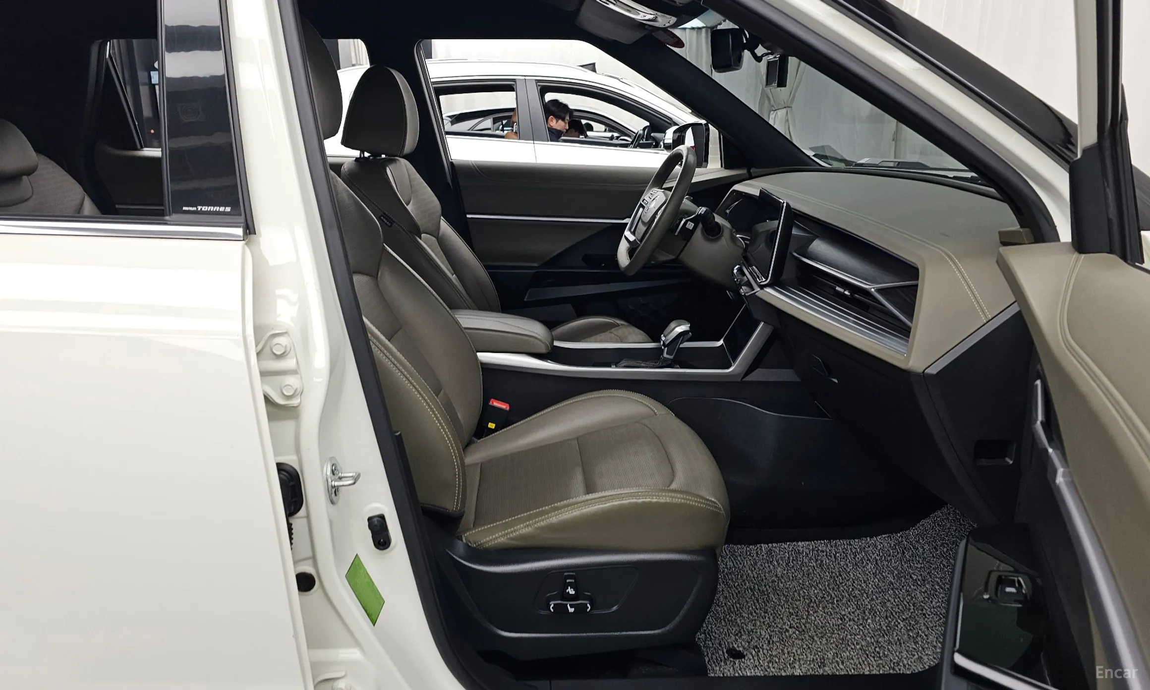 KG Mobility (SsangYong) Torres превью 11