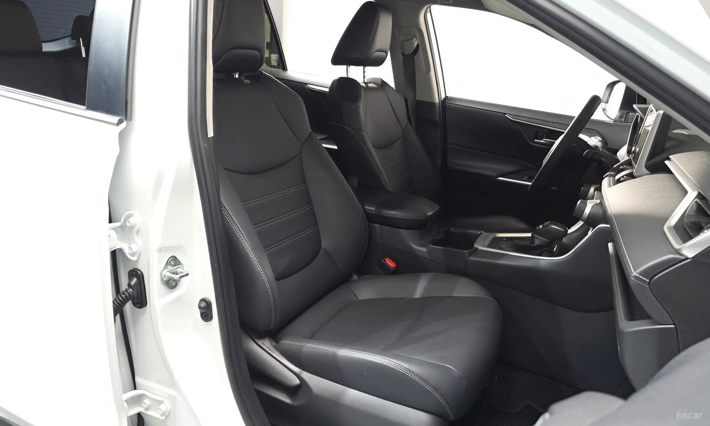 Toyota RAV4 5th Generation превью 10