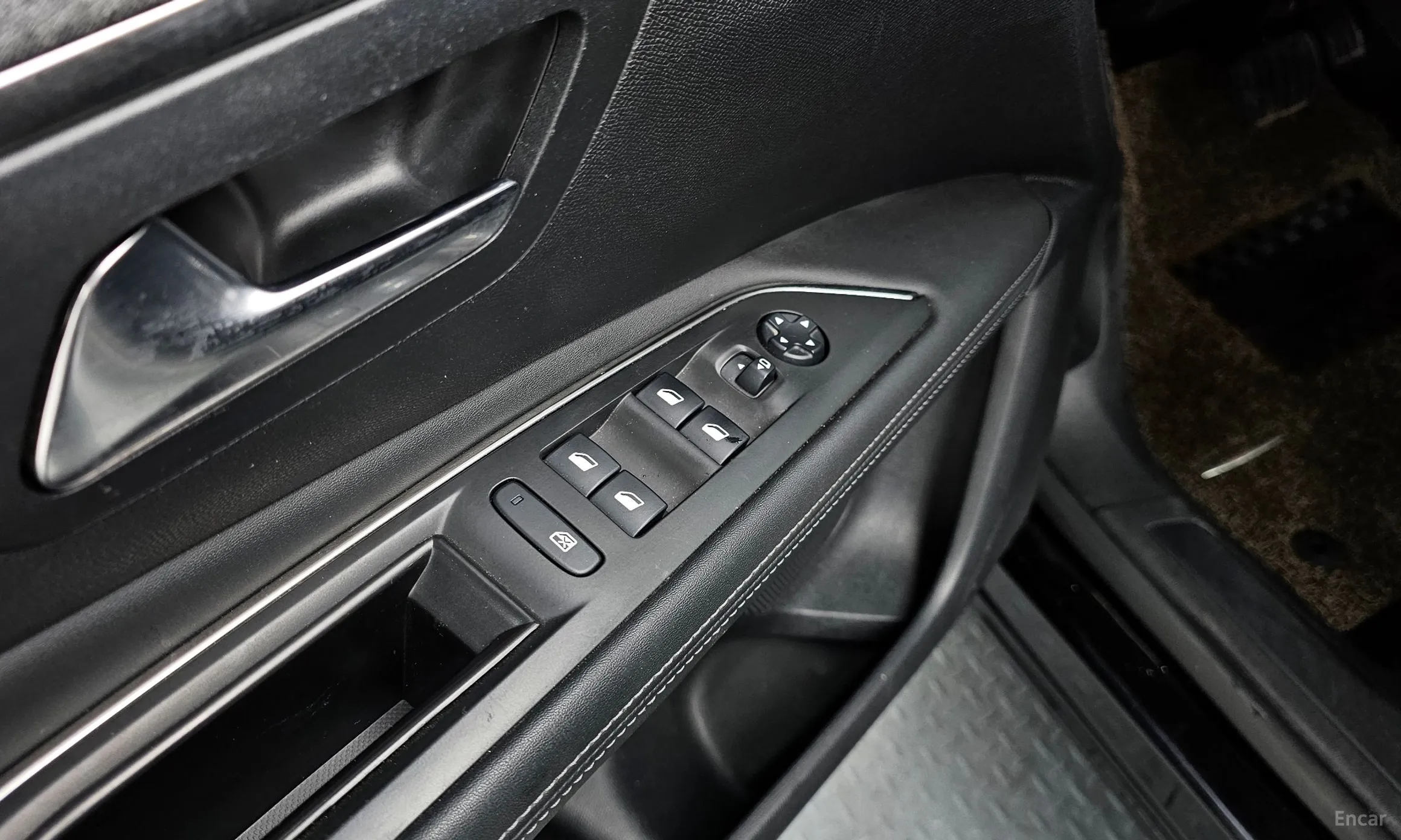 Peugeot 3008 2nd generation превью 13
