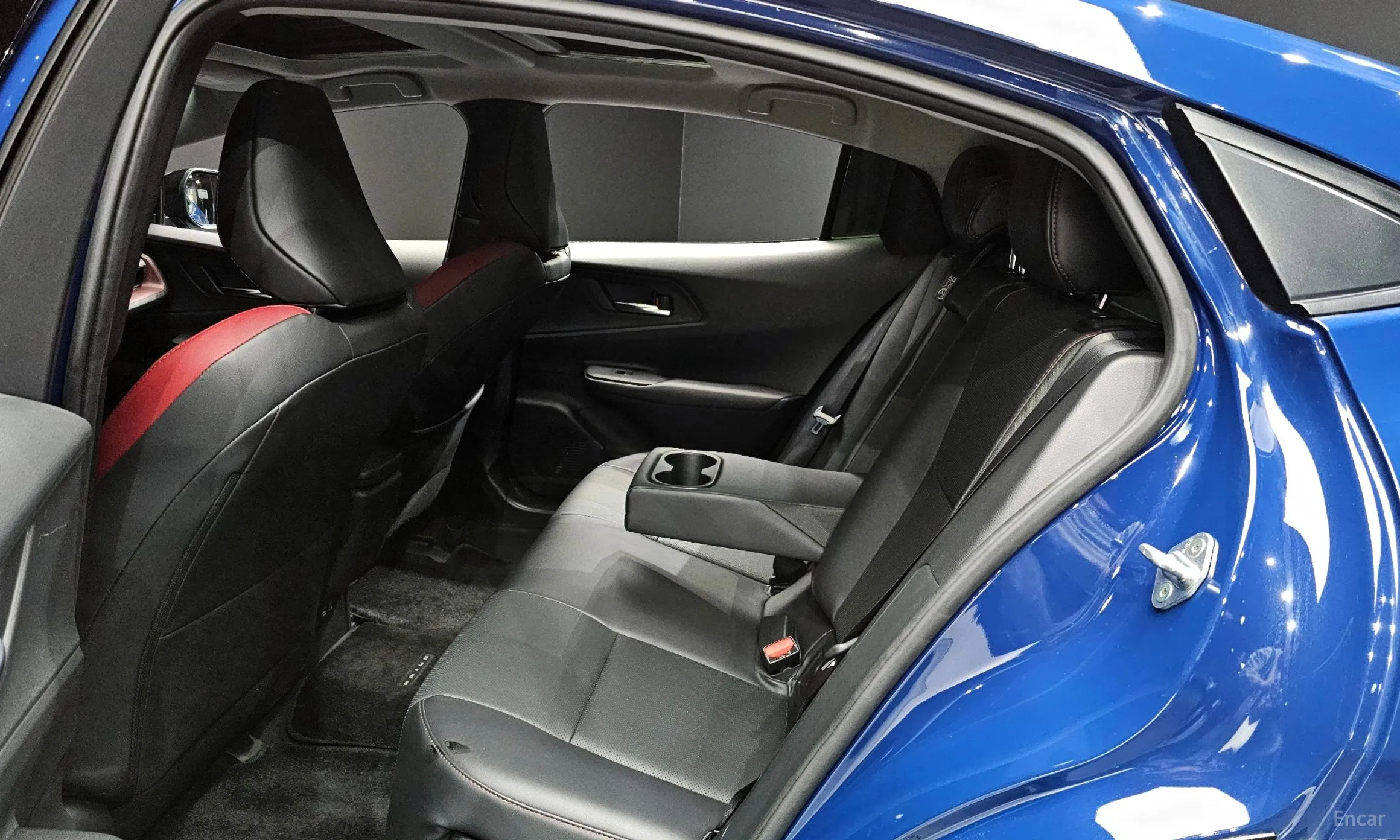 Toyota Prius 5th Generation превью 12