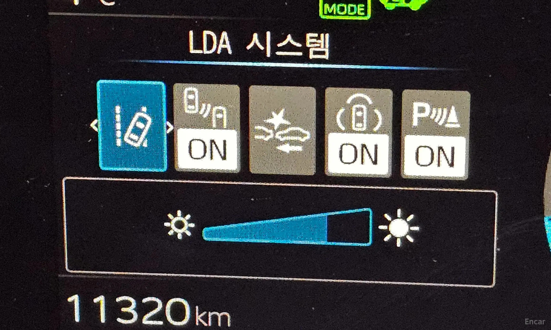 Toyota Prius 5th Generation превью 18