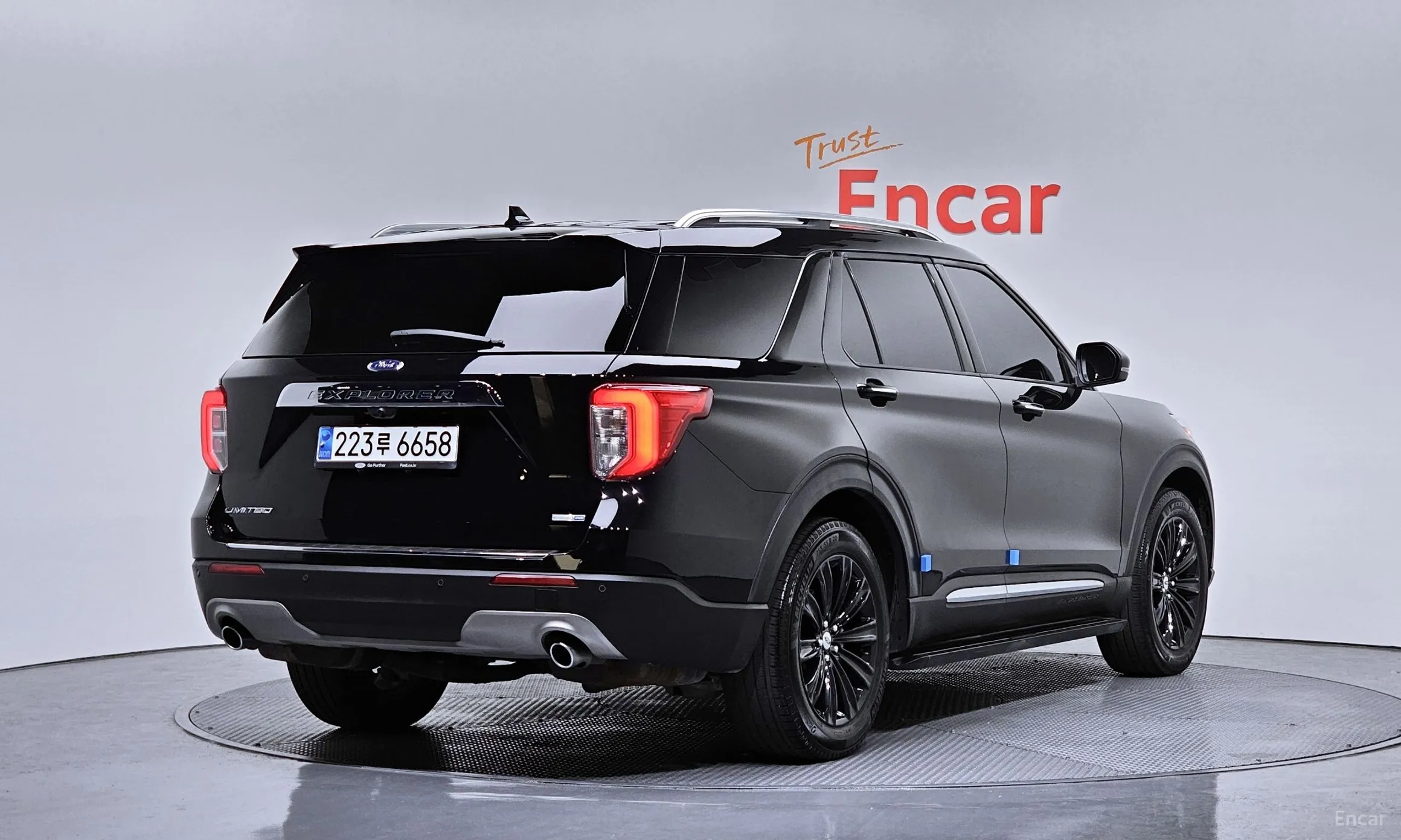 Ford Explorer 6th Generation превью 2