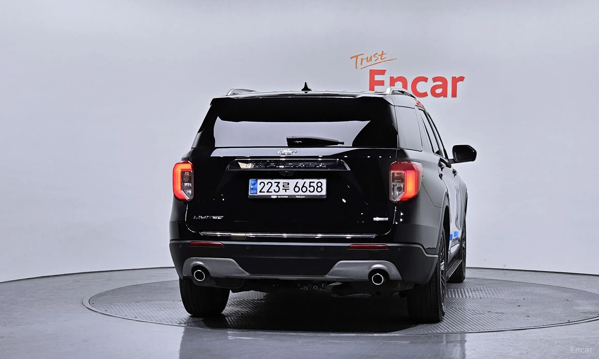 Ford Explorer 6th Generation превью 4