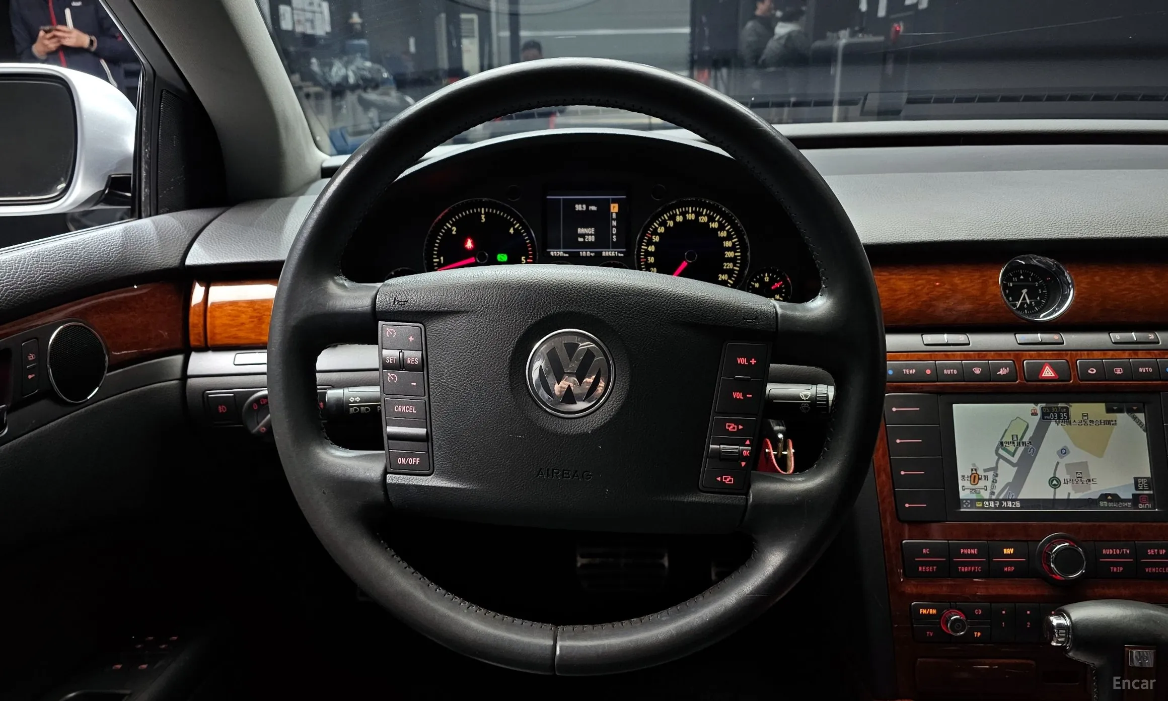 Volkswagen Phyton превью 14
