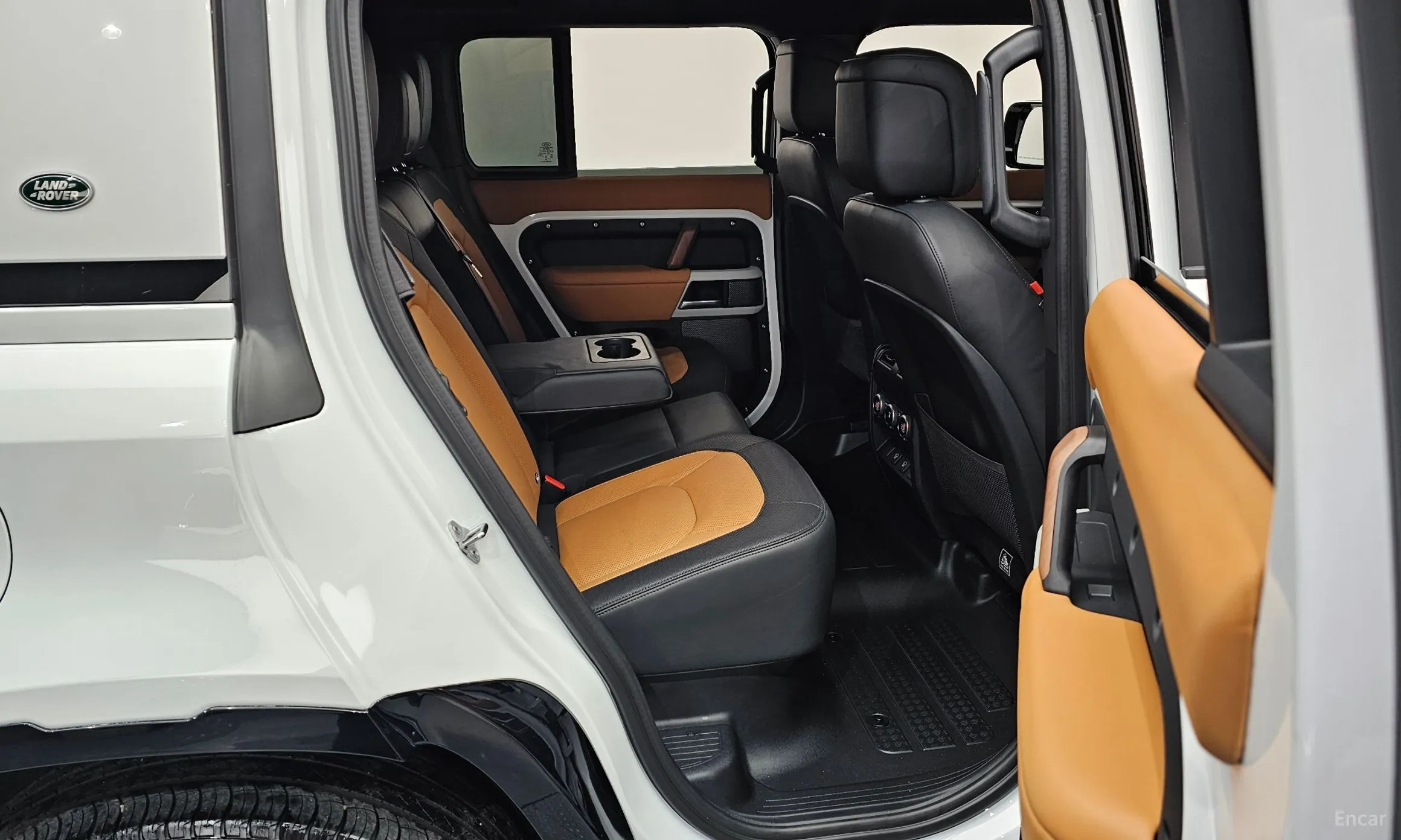 Land Rover Defender (L663) превью 12