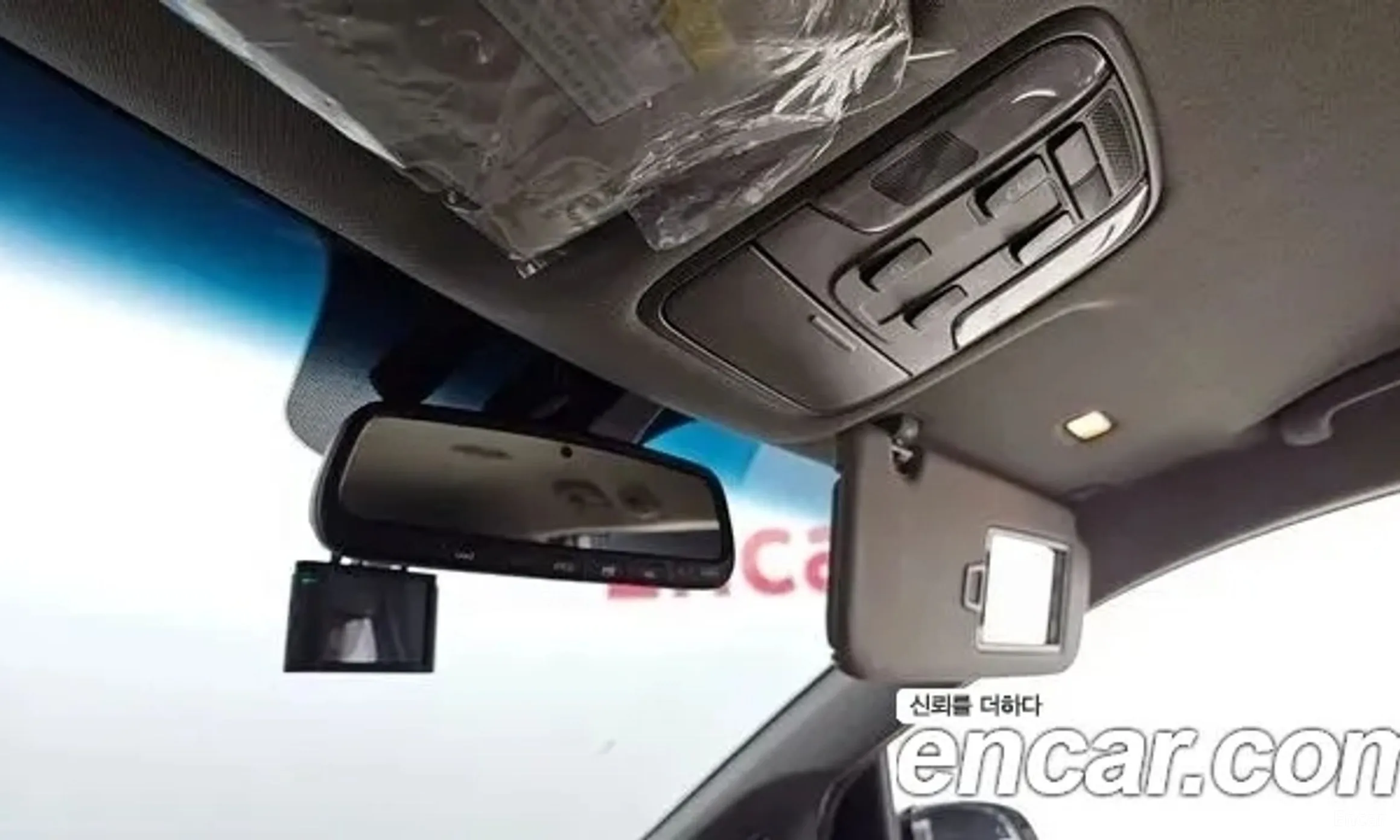 Kia Carnival превью 20