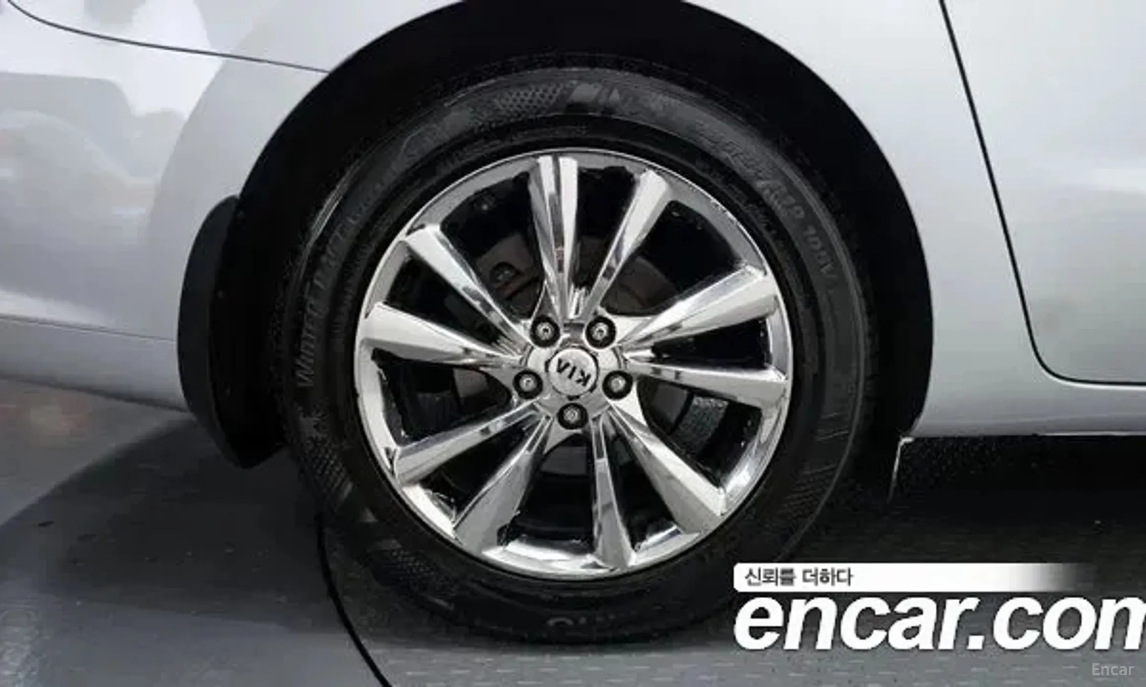 Kia Carnival превью 5