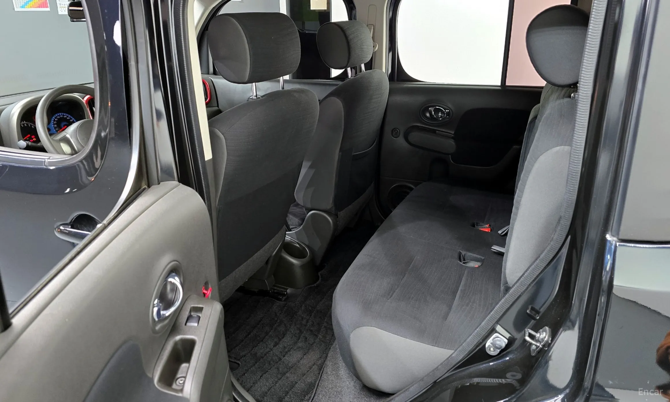 Nissan Cube превью 11