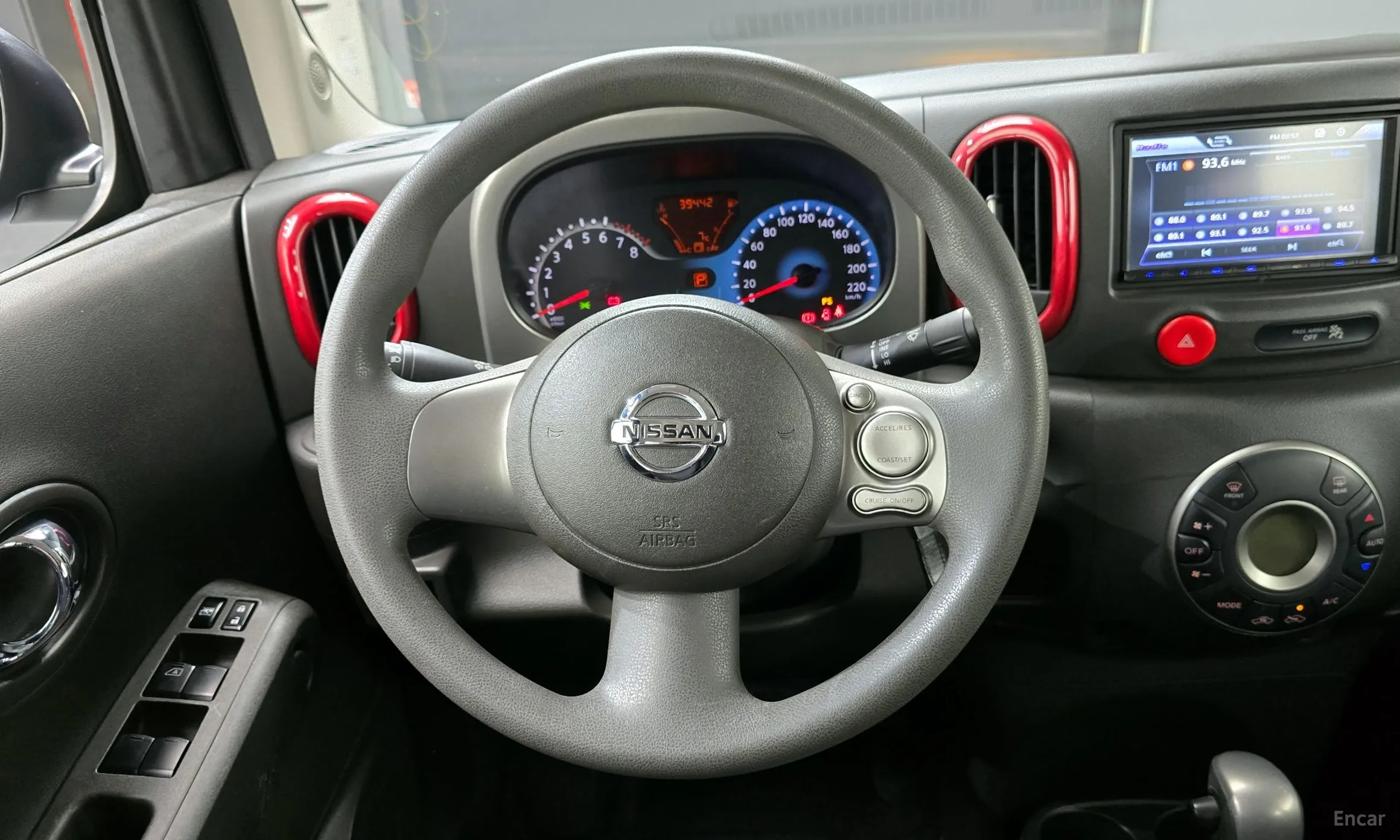 Nissan Cube превью 13