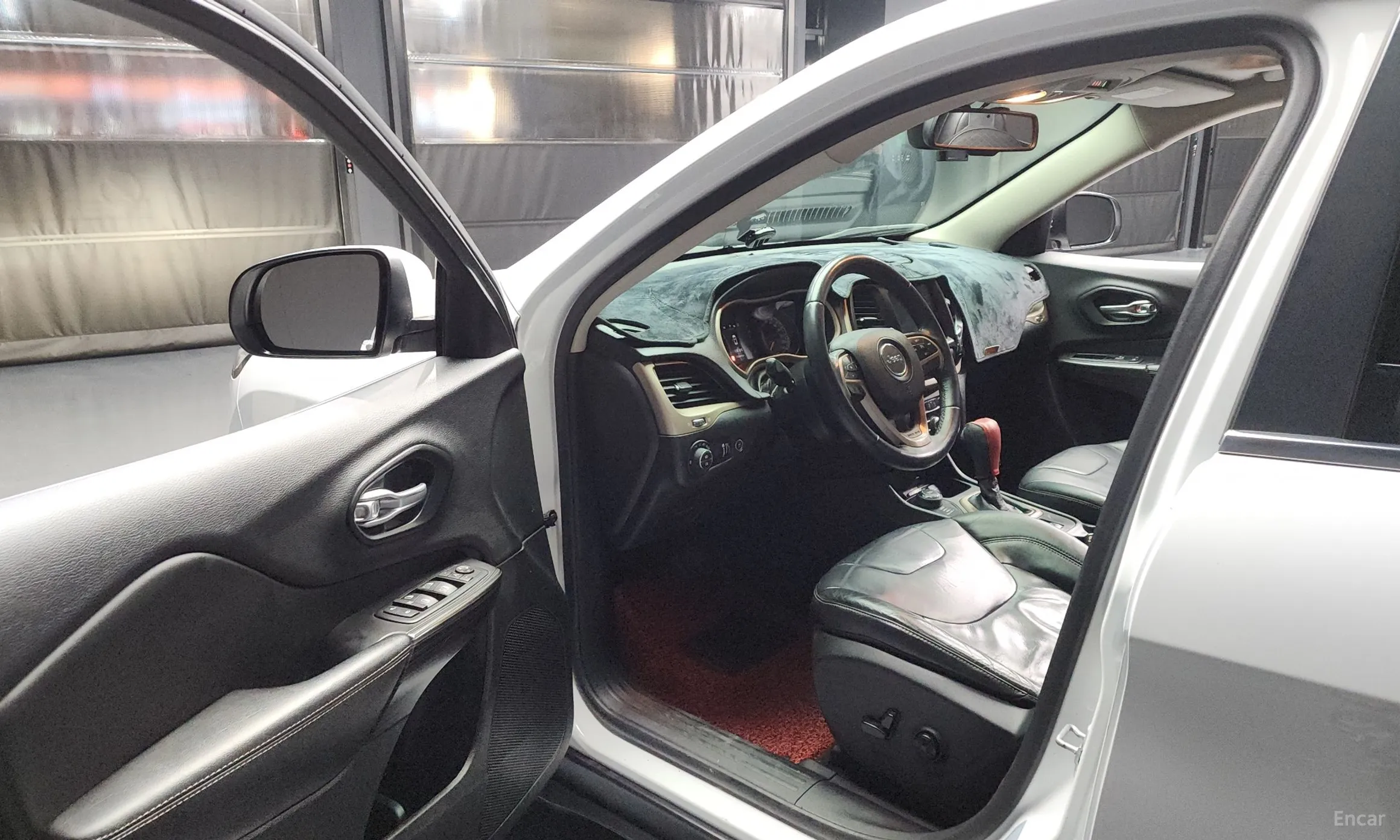 Jeep Cherokee (KL) превью 10