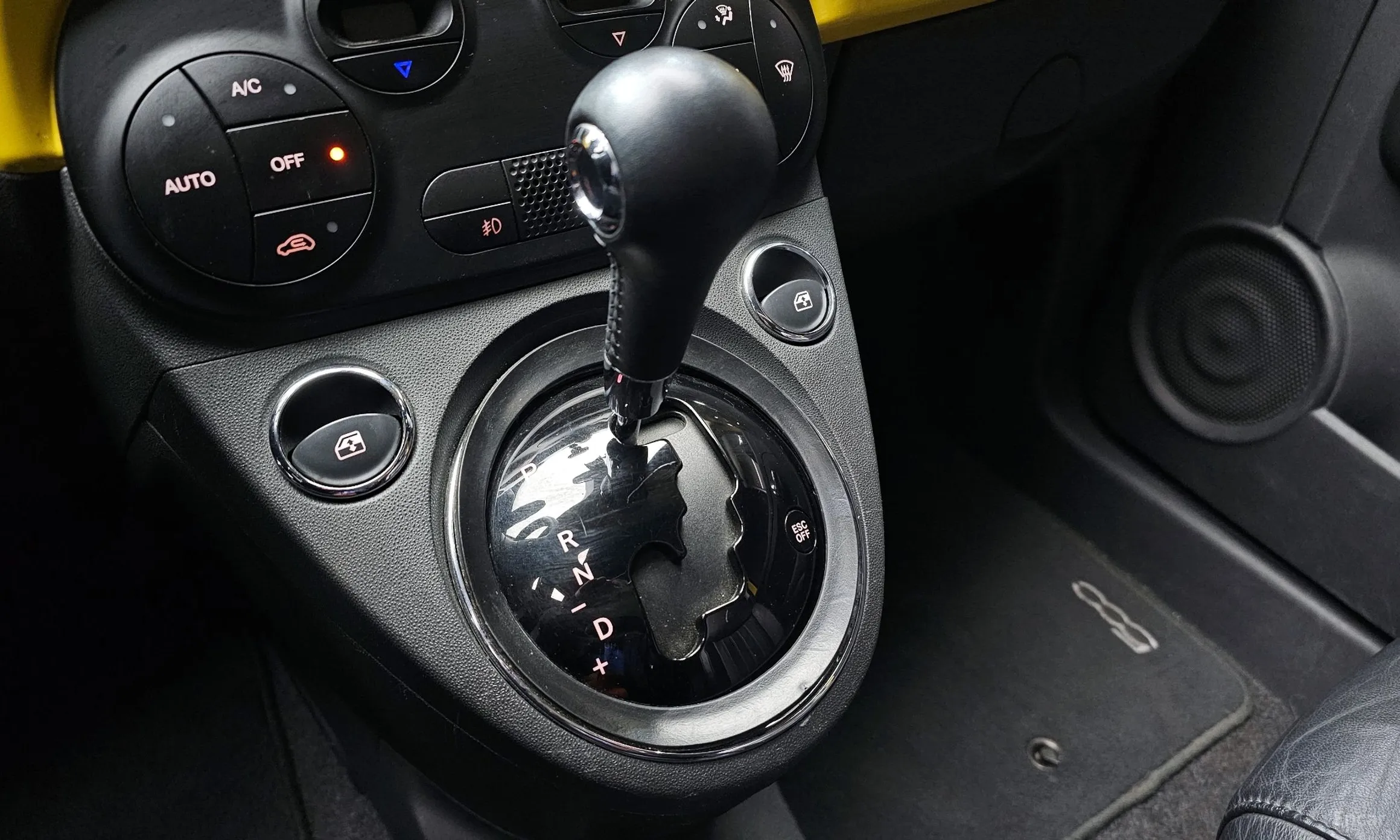 Fiat 500 превью 9