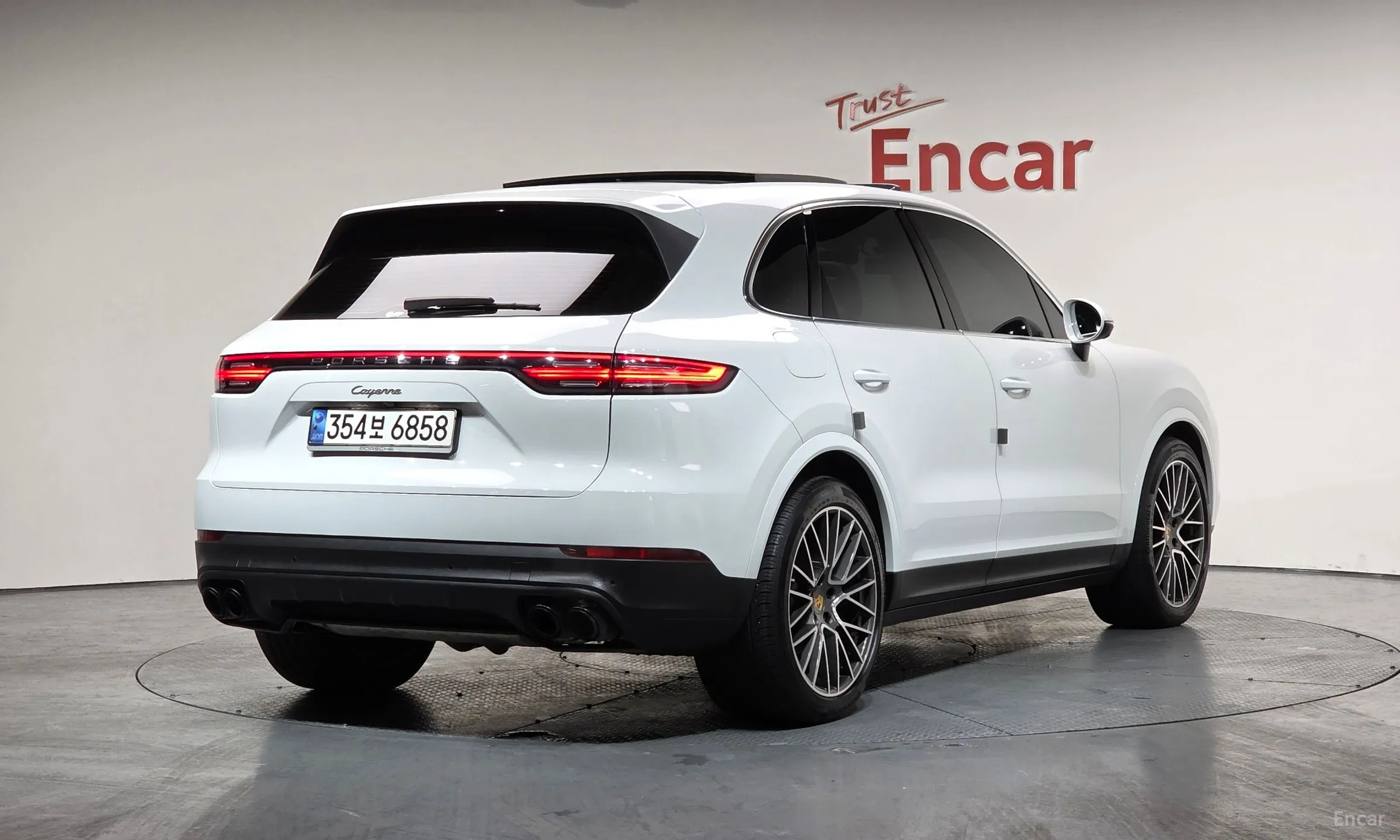 Porsche Cayenne (PO536) превью 2