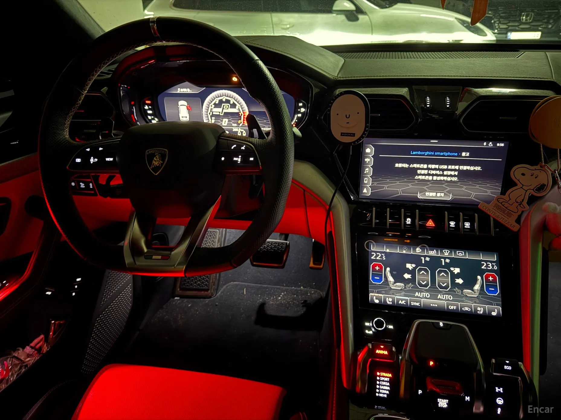 Lamborghini Urus превью 11