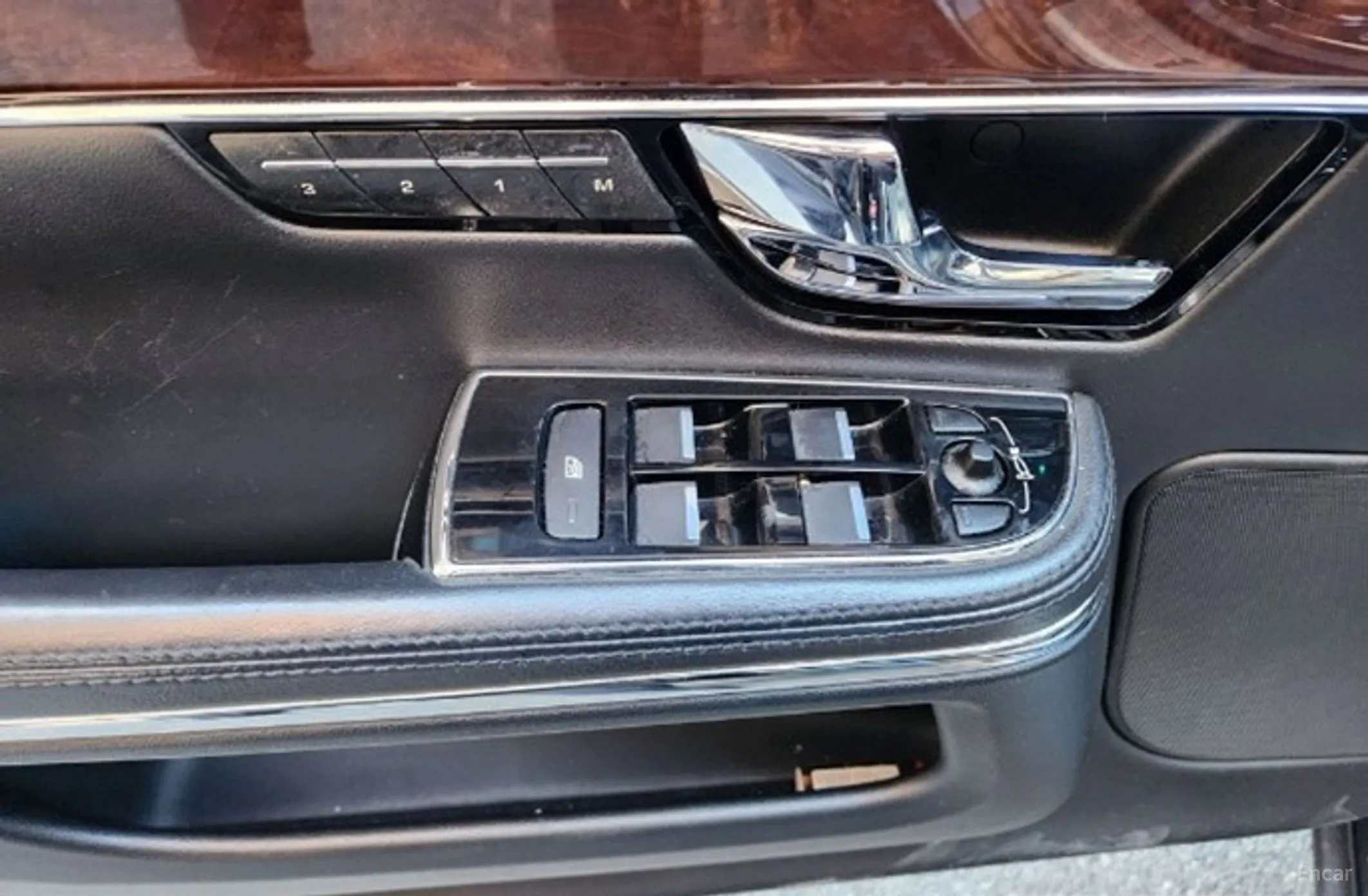 Jaguar All New XJ превью 15