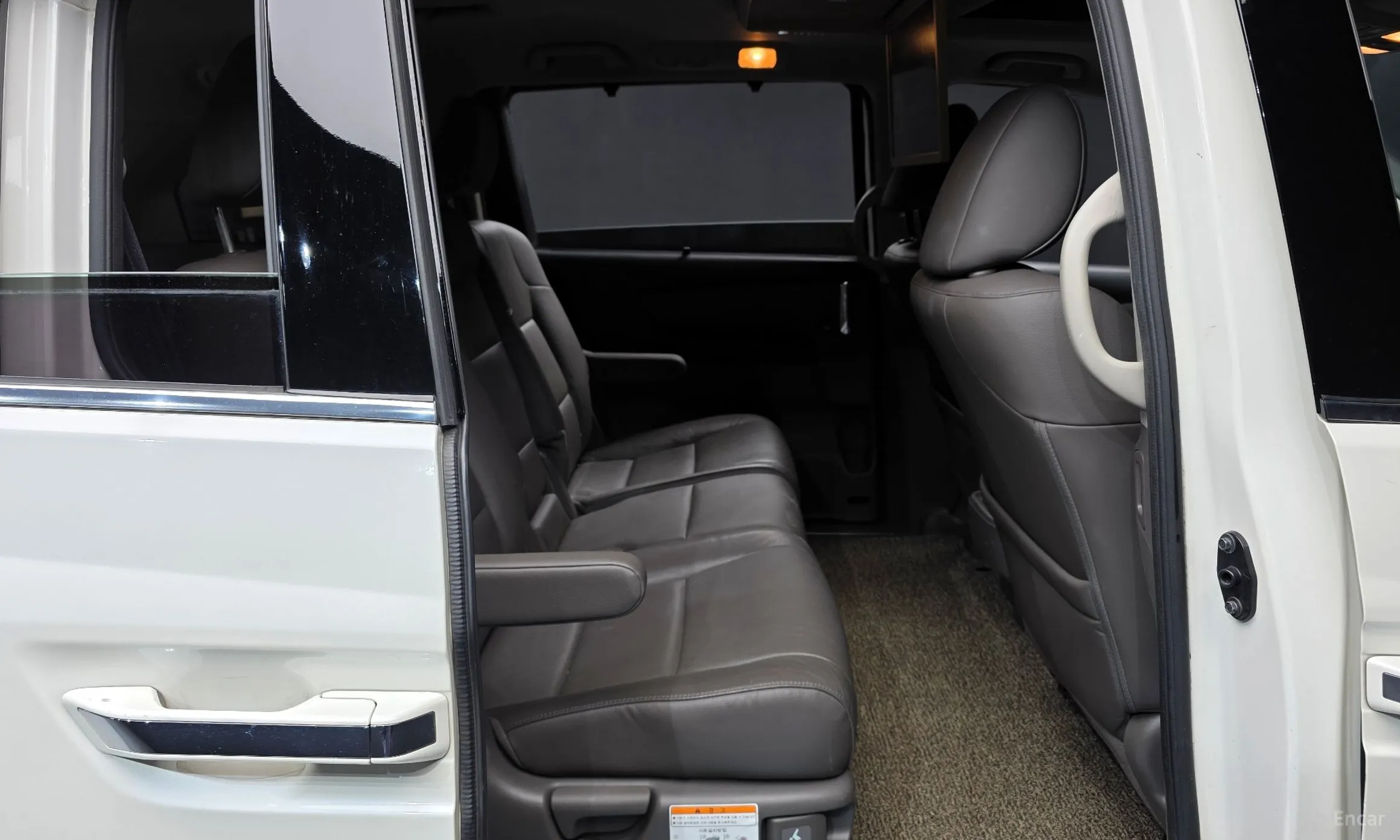 Honda Odyssey превью 12